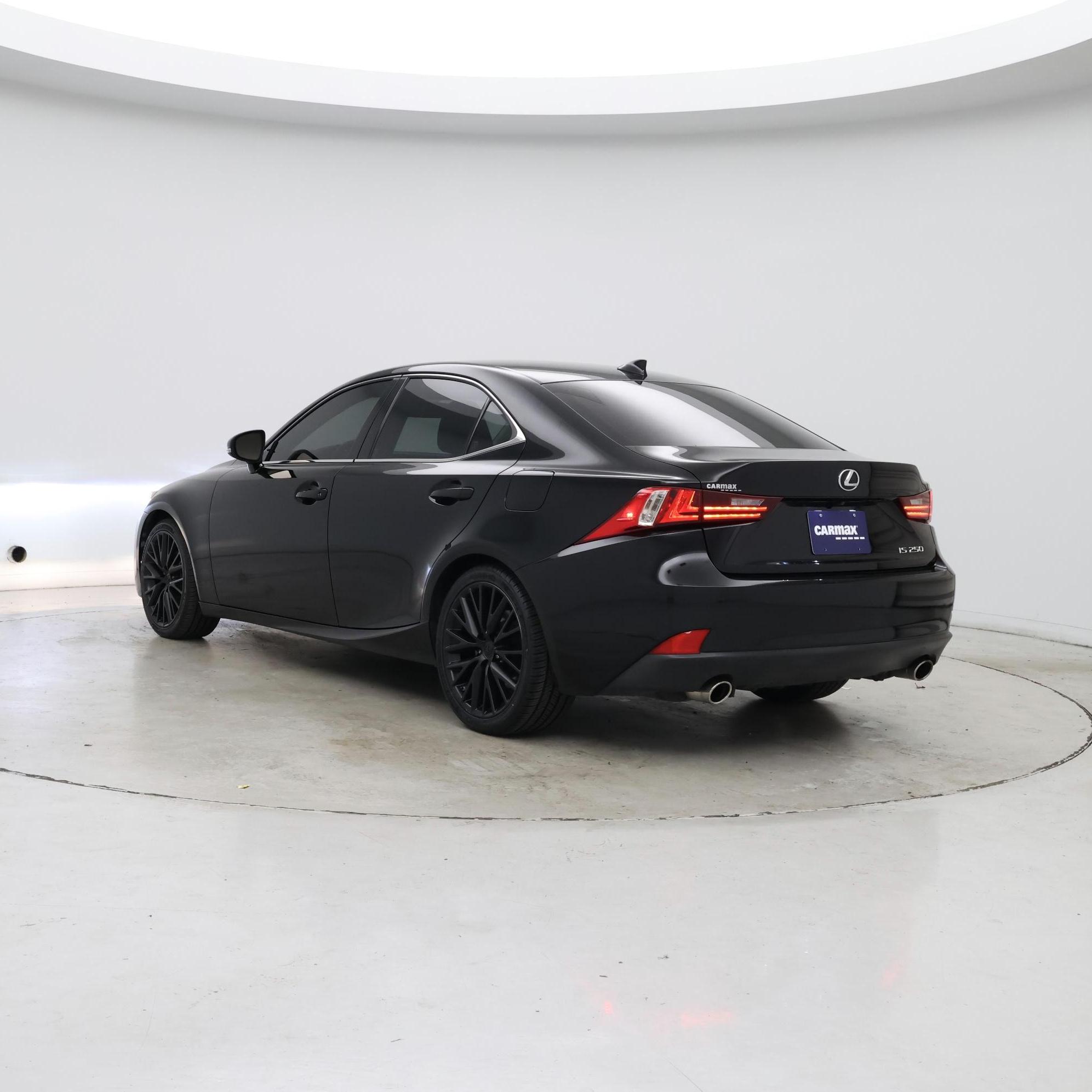 Thumbnail: 2014 Lexus IS - 2