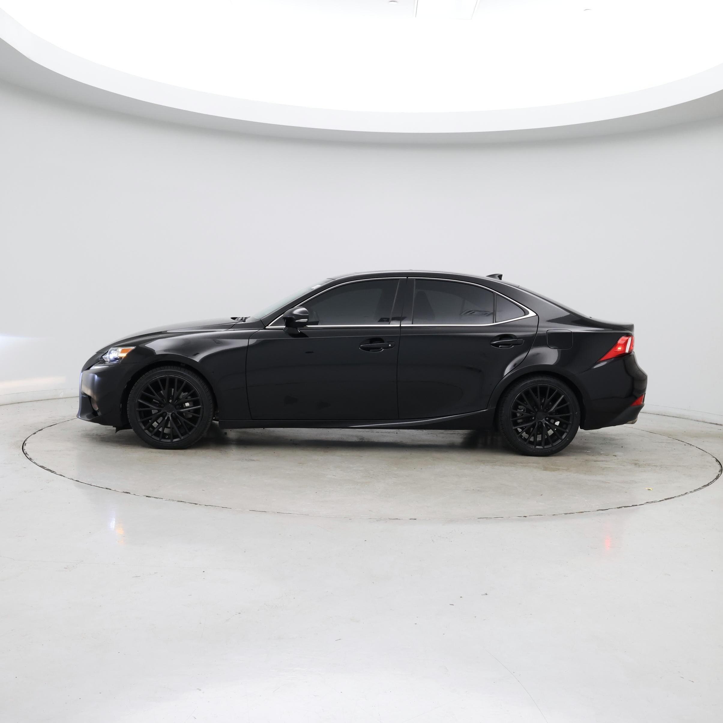 Thumbnail: 2014 Lexus IS - 3