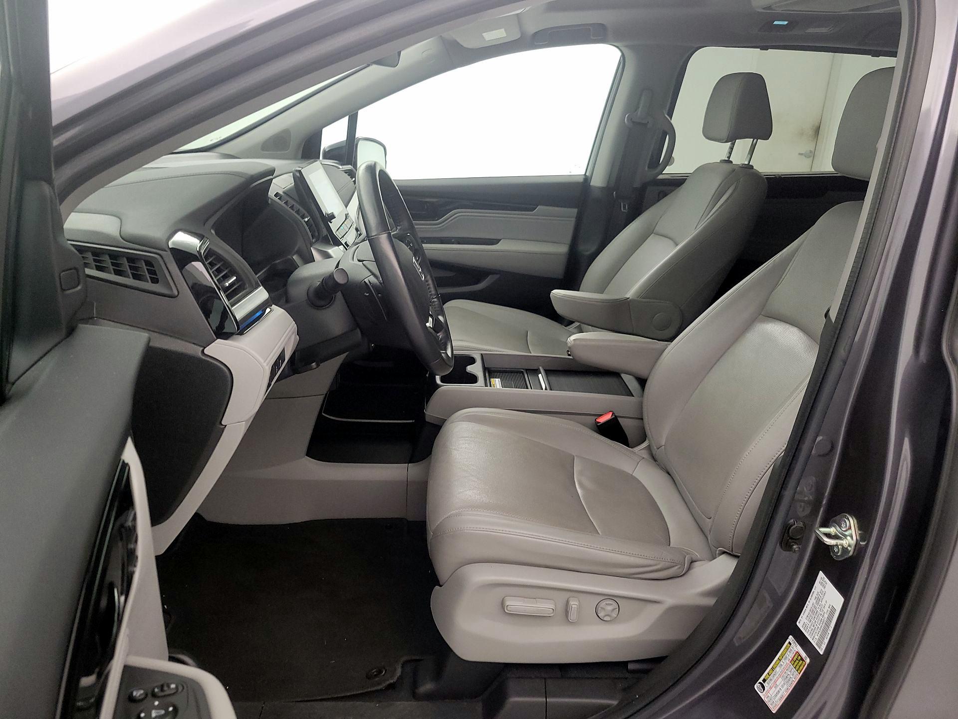 Thumbnail: 2020 Honda Odyssey - 11