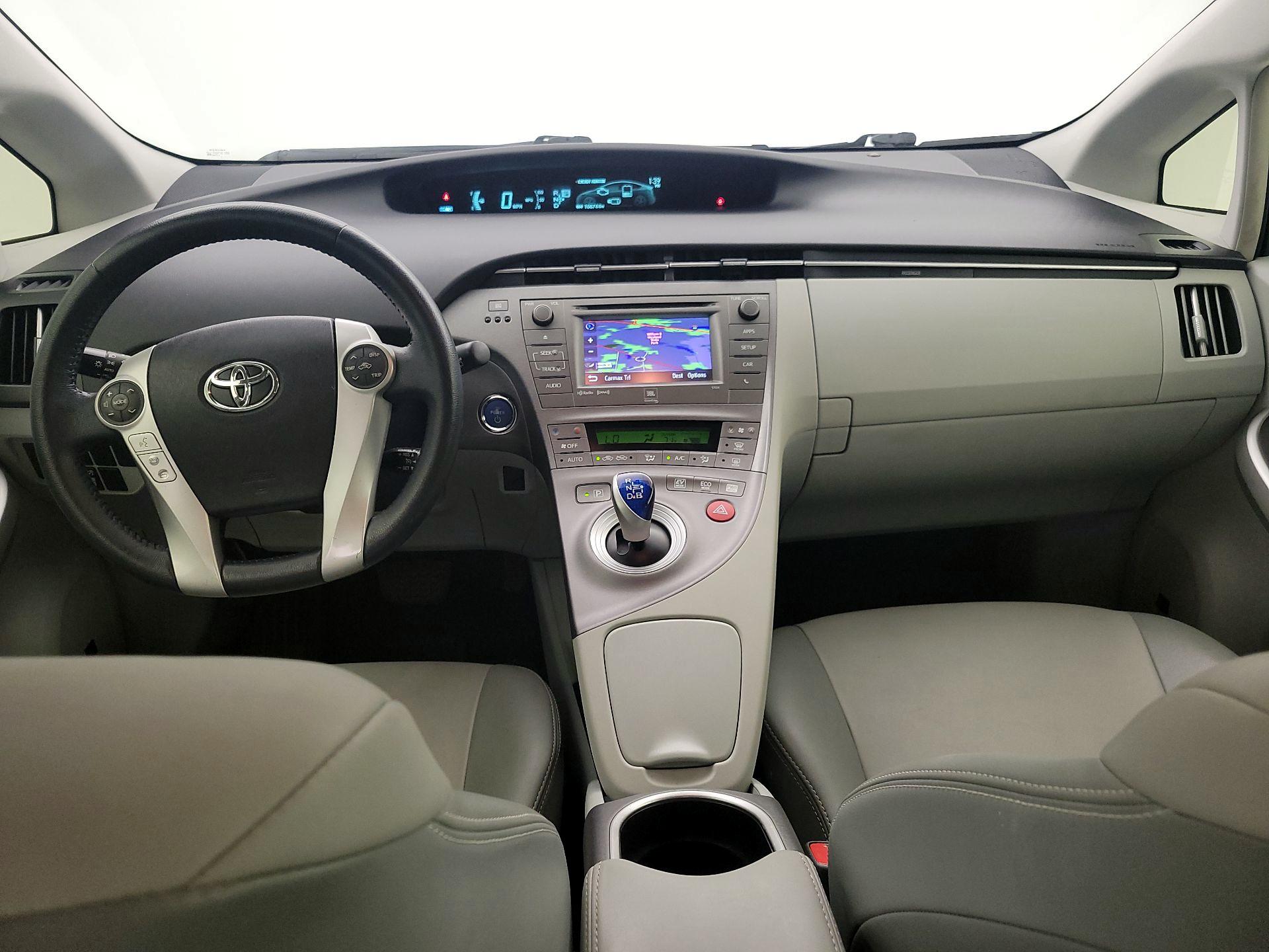 Thumbnail: 2015 Toyota Prius - 9
