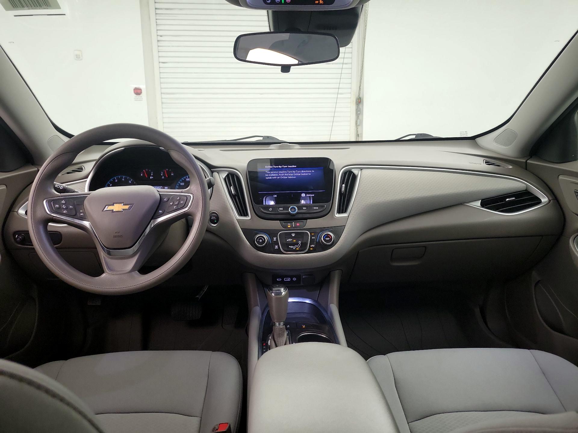 Thumbnail: 2020 Chevrolet Malibu - 9