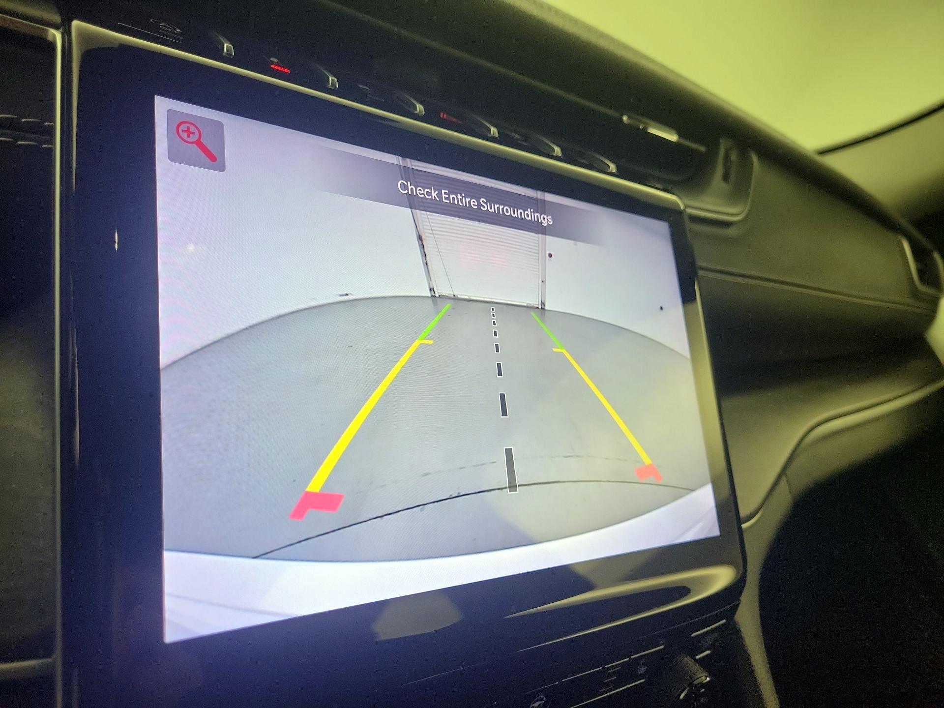 Thumbnail: 2023 Jeep Grand Cherokee - 15