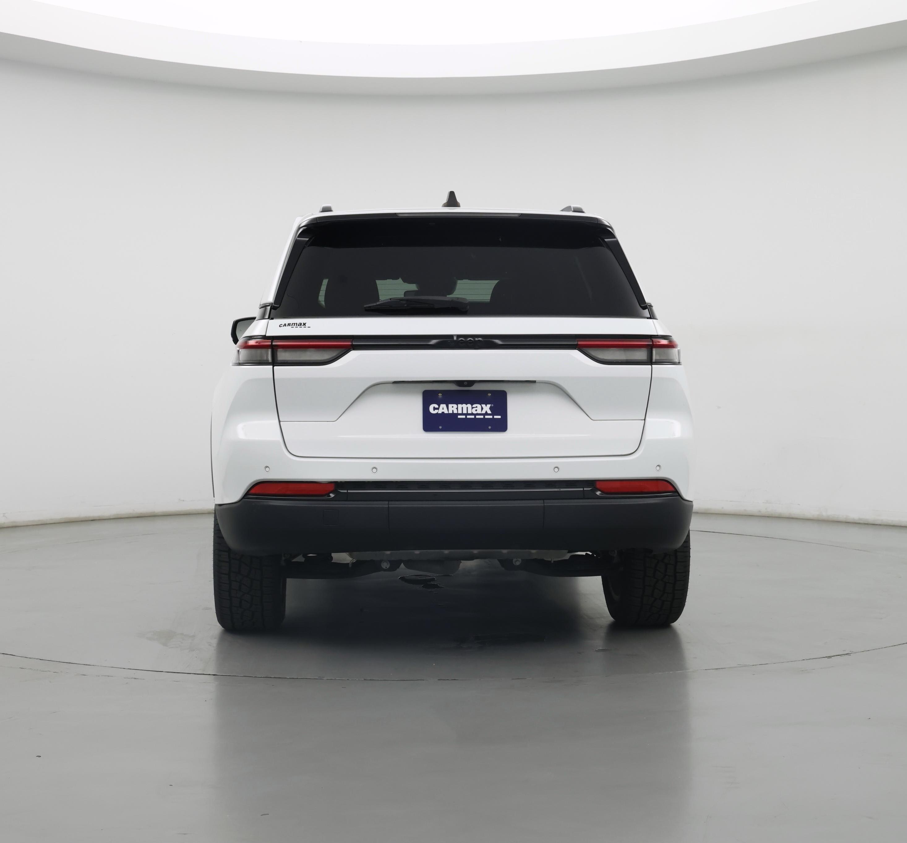 Thumbnail: 2023 Jeep Grand Cherokee - 6