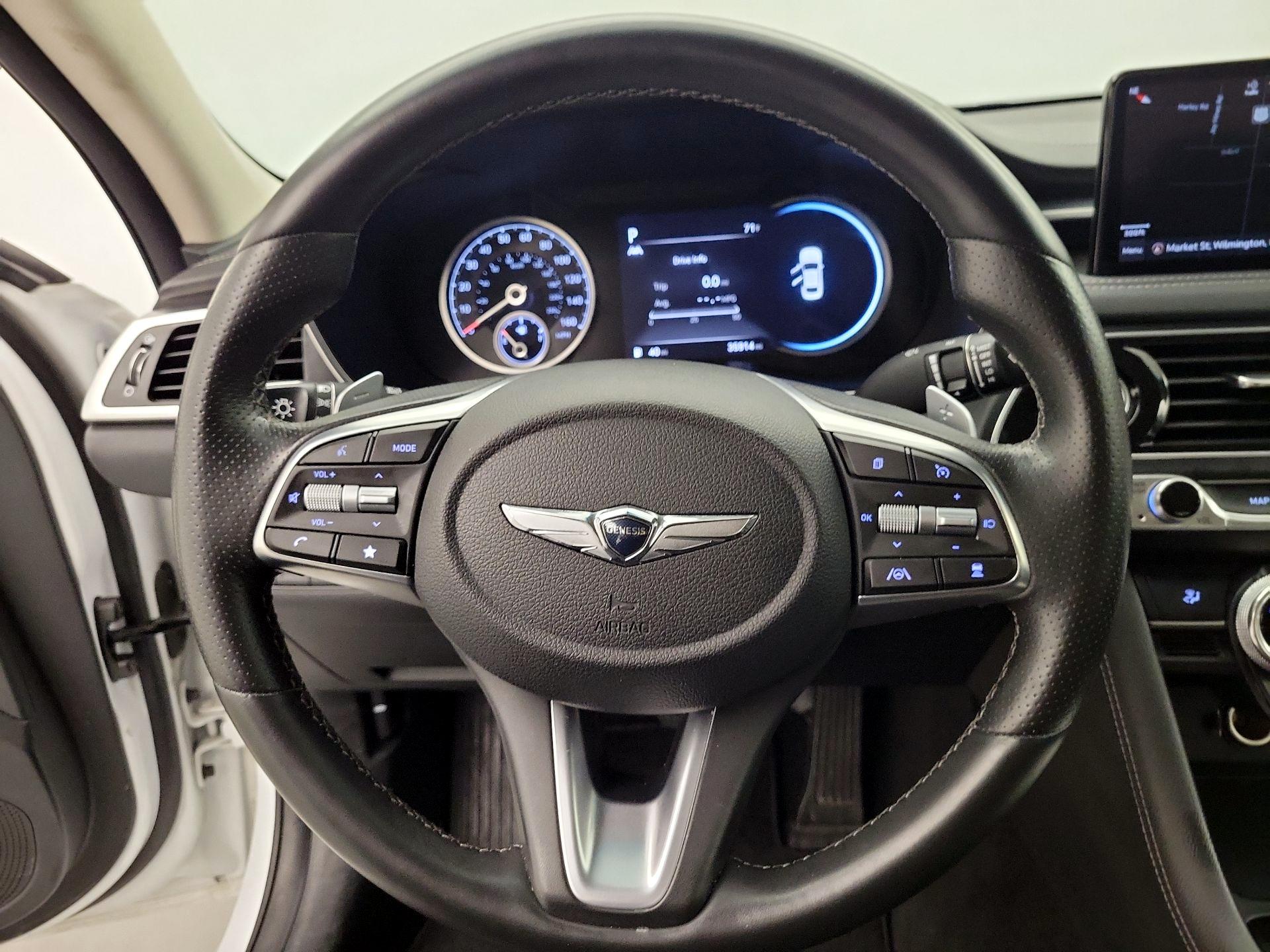Thumbnail: 2022 Genesis G70 - 10