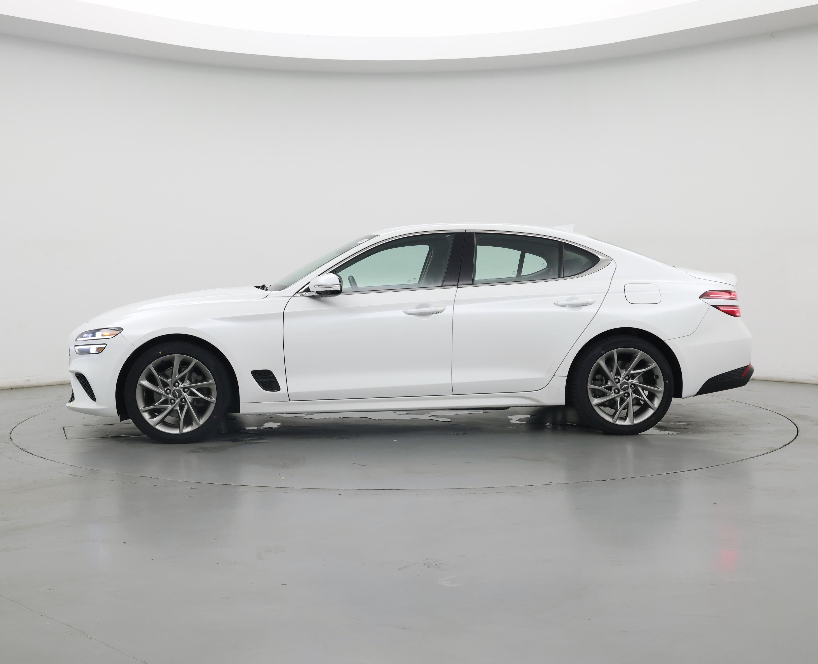 Thumbnail: 2022 Genesis G70 - 3