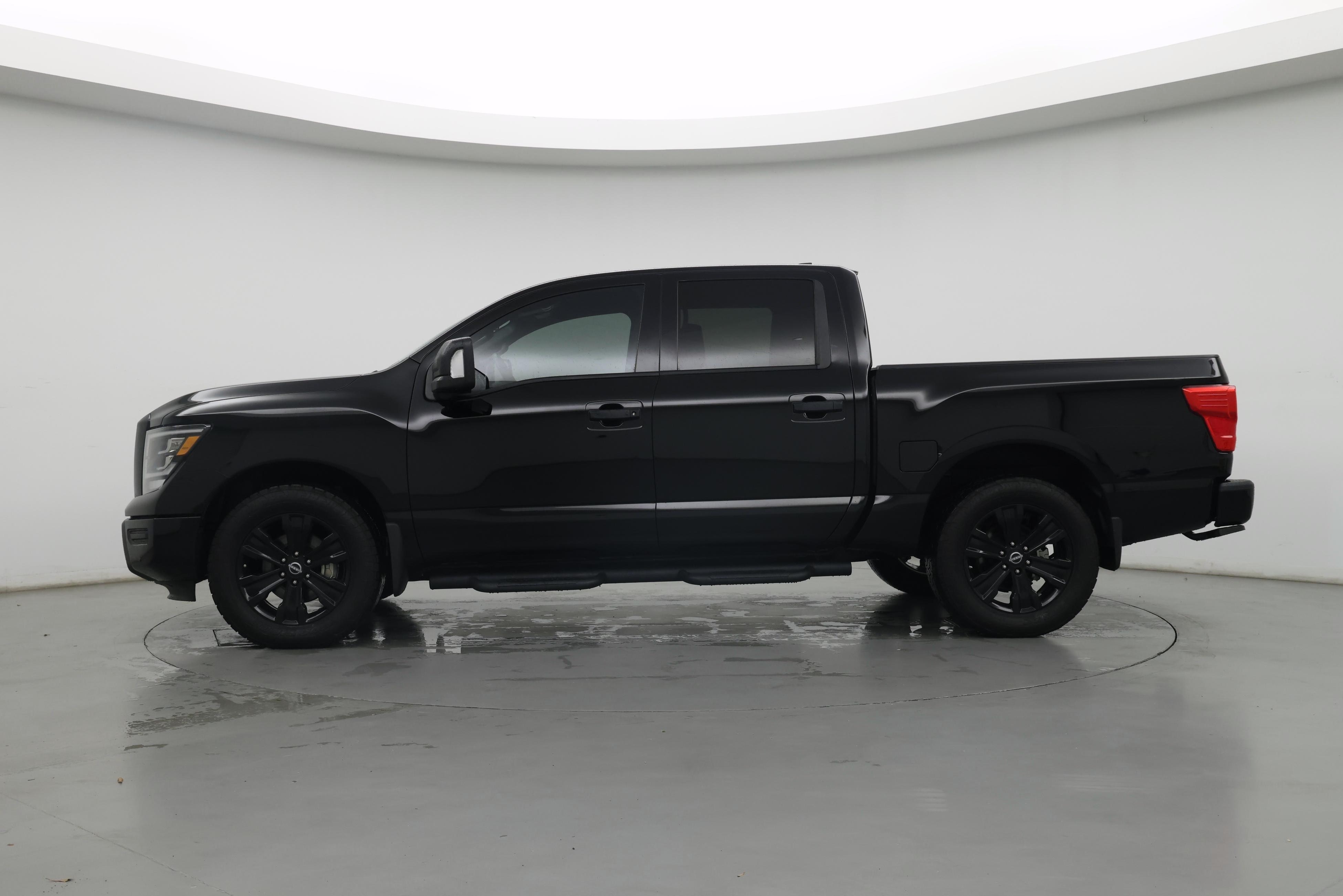 Thumbnail: 2023 Nissan Titan - 3