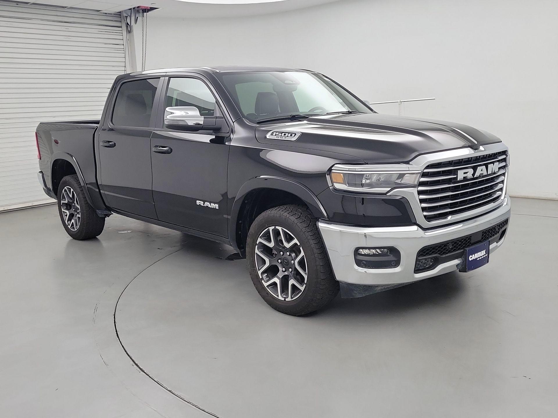 Thumbnail: 2025 RAM 1500 - 1