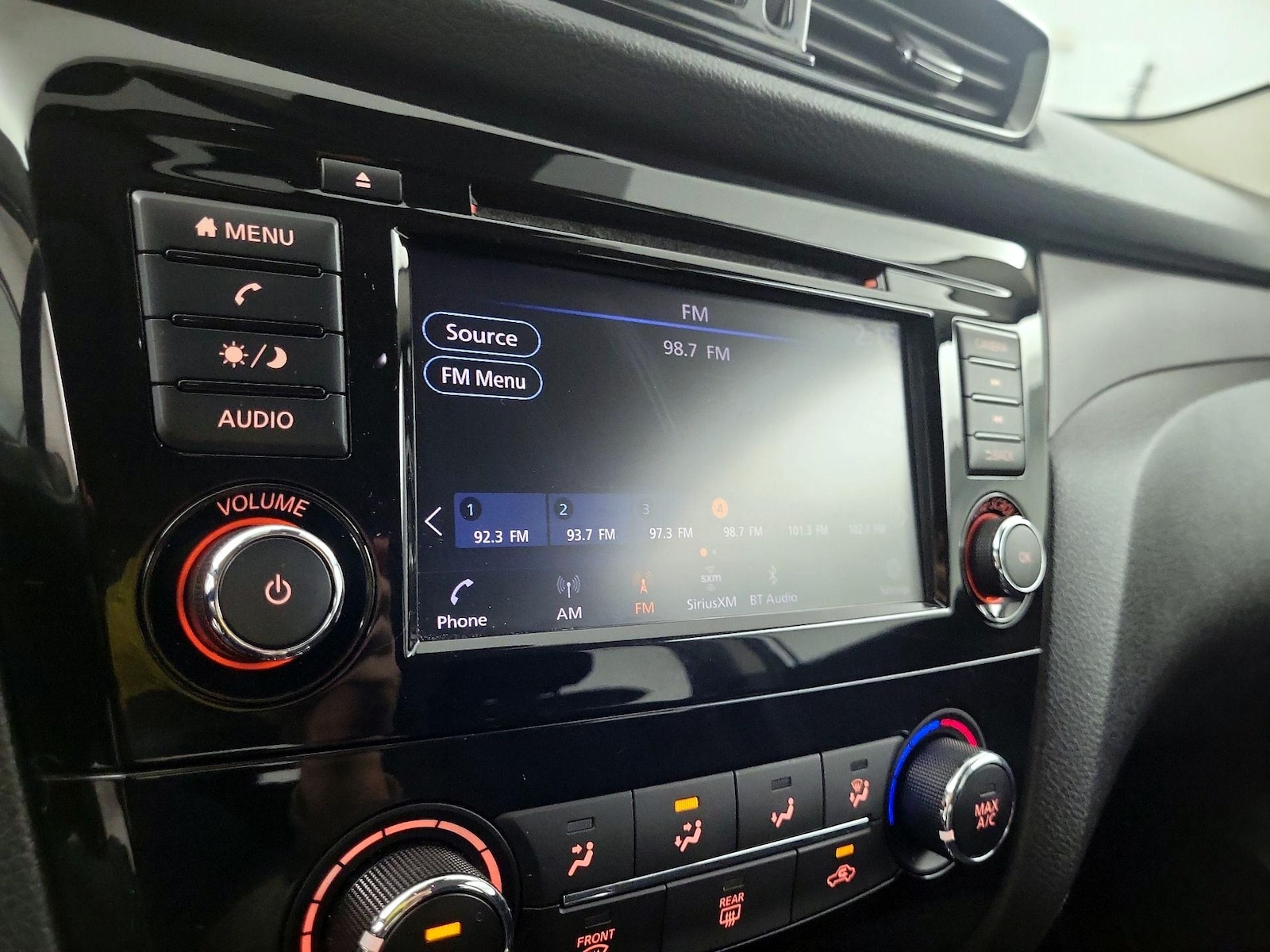 2020 Nissan Rogue Sport S - Photo 14