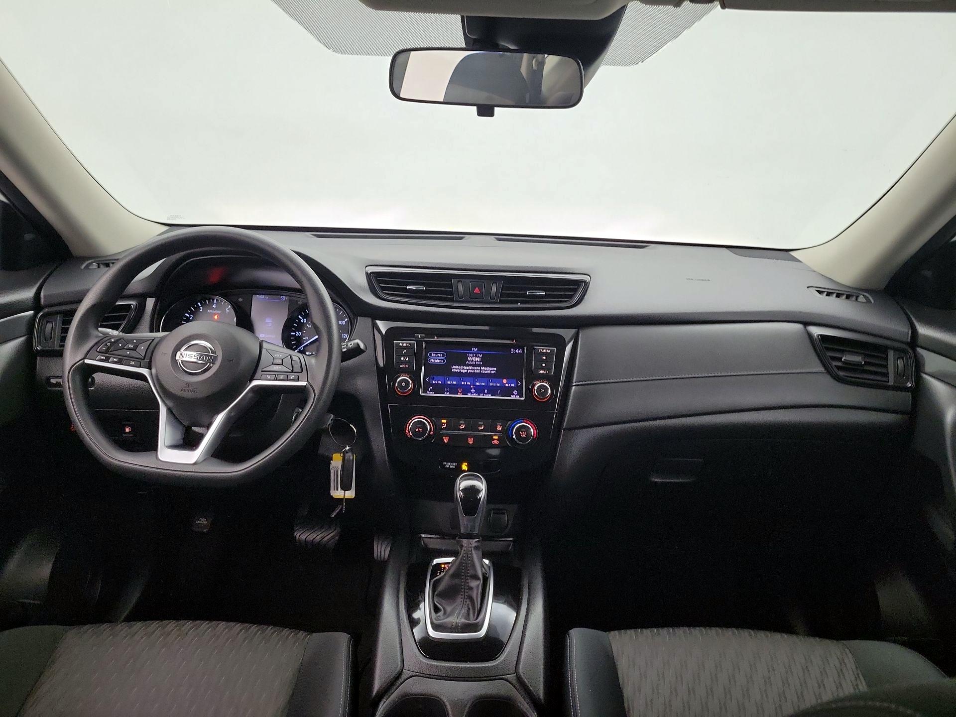 Thumbnail: 2020 Nissan Rogue - 9