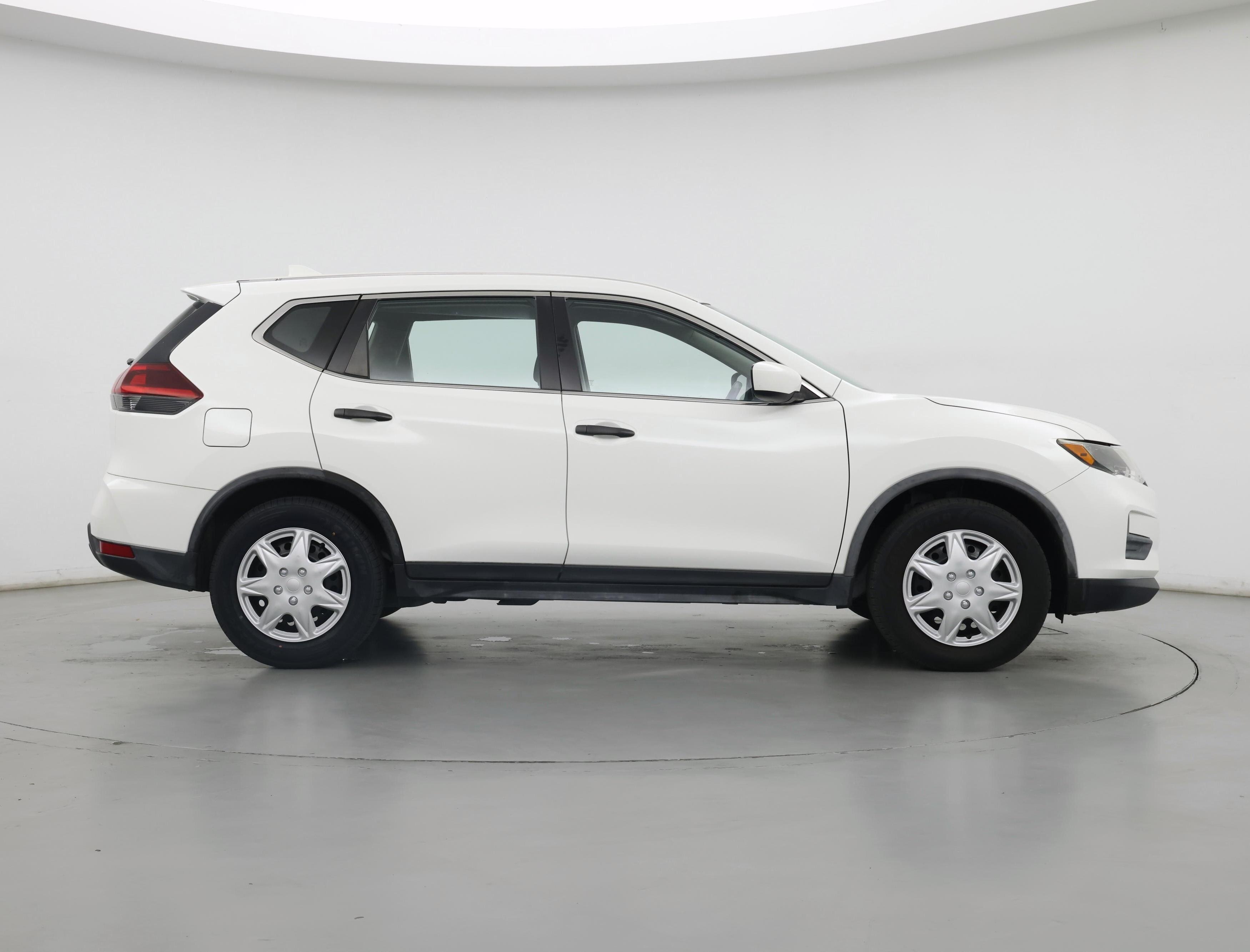 Thumbnail: 2020 Nissan Rogue - 7
