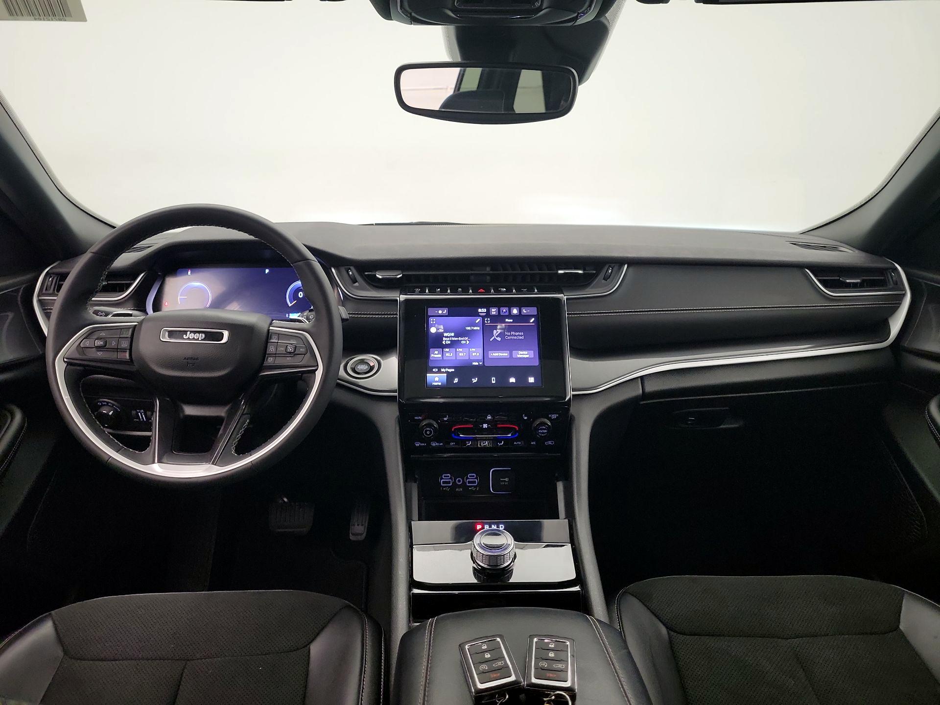 Thumbnail: 2023 Jeep Grand Cherokee - 9