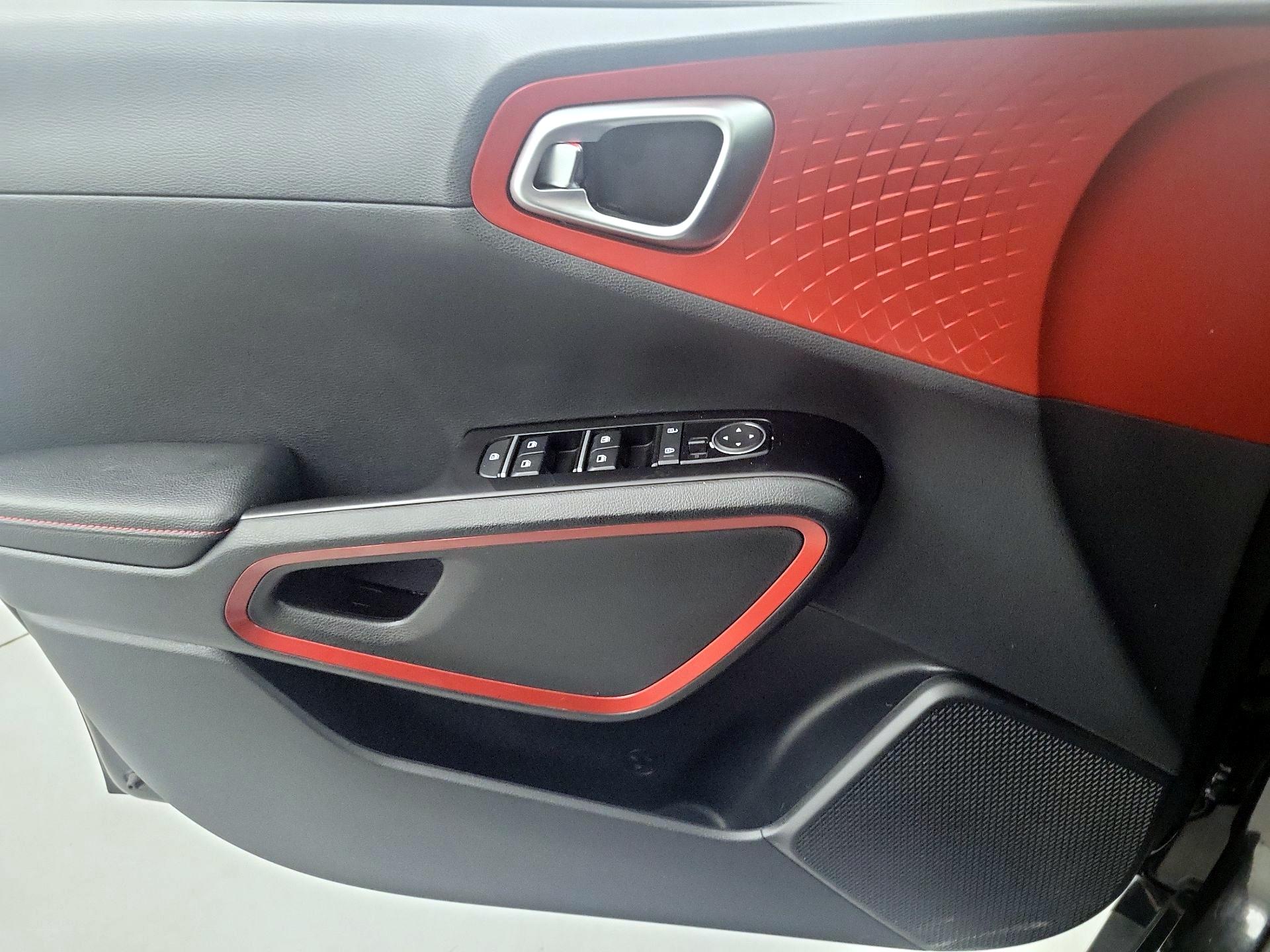 Thumbnail: 2024 Kia Soul - 12