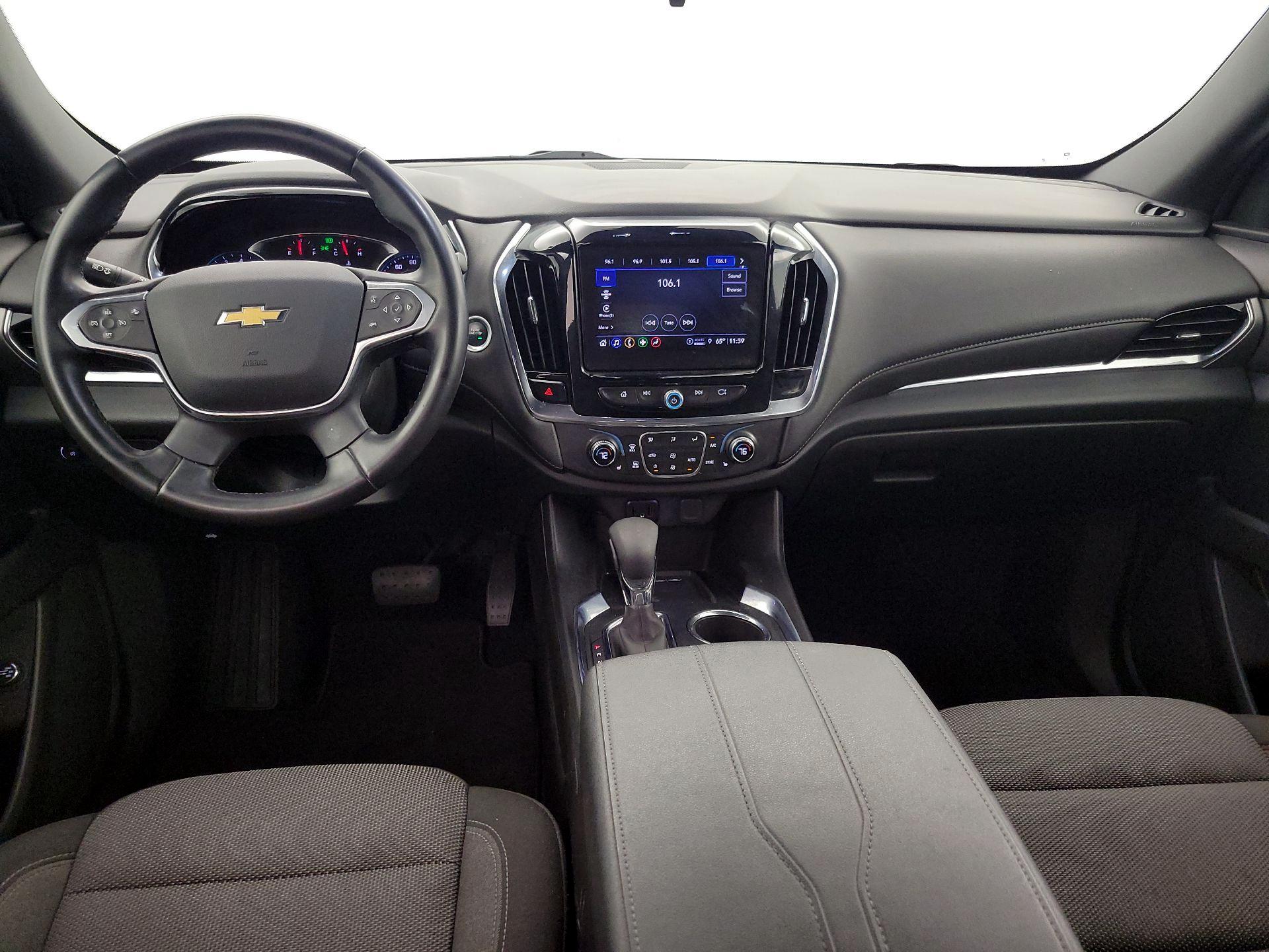 Thumbnail: 2023 Chevrolet Traverse - 9