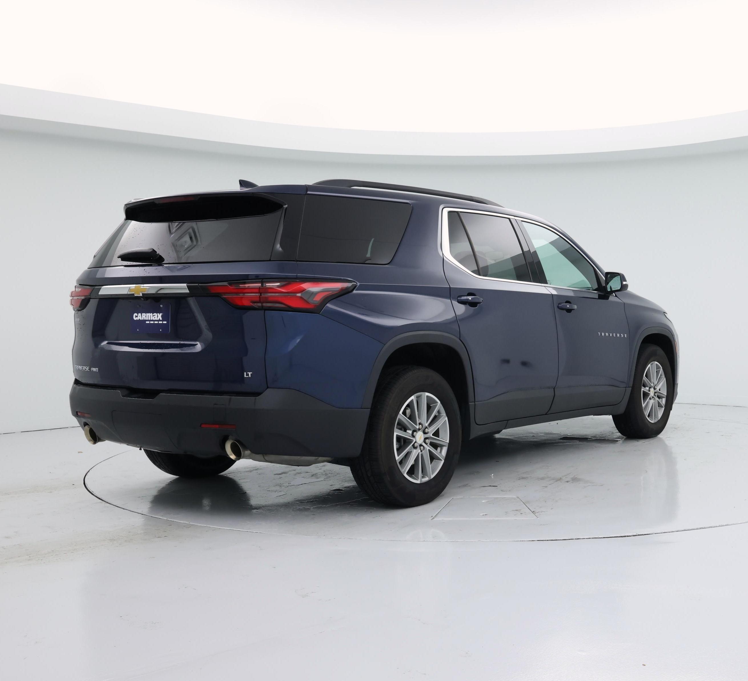 Thumbnail: 2023 Chevrolet Traverse - 8