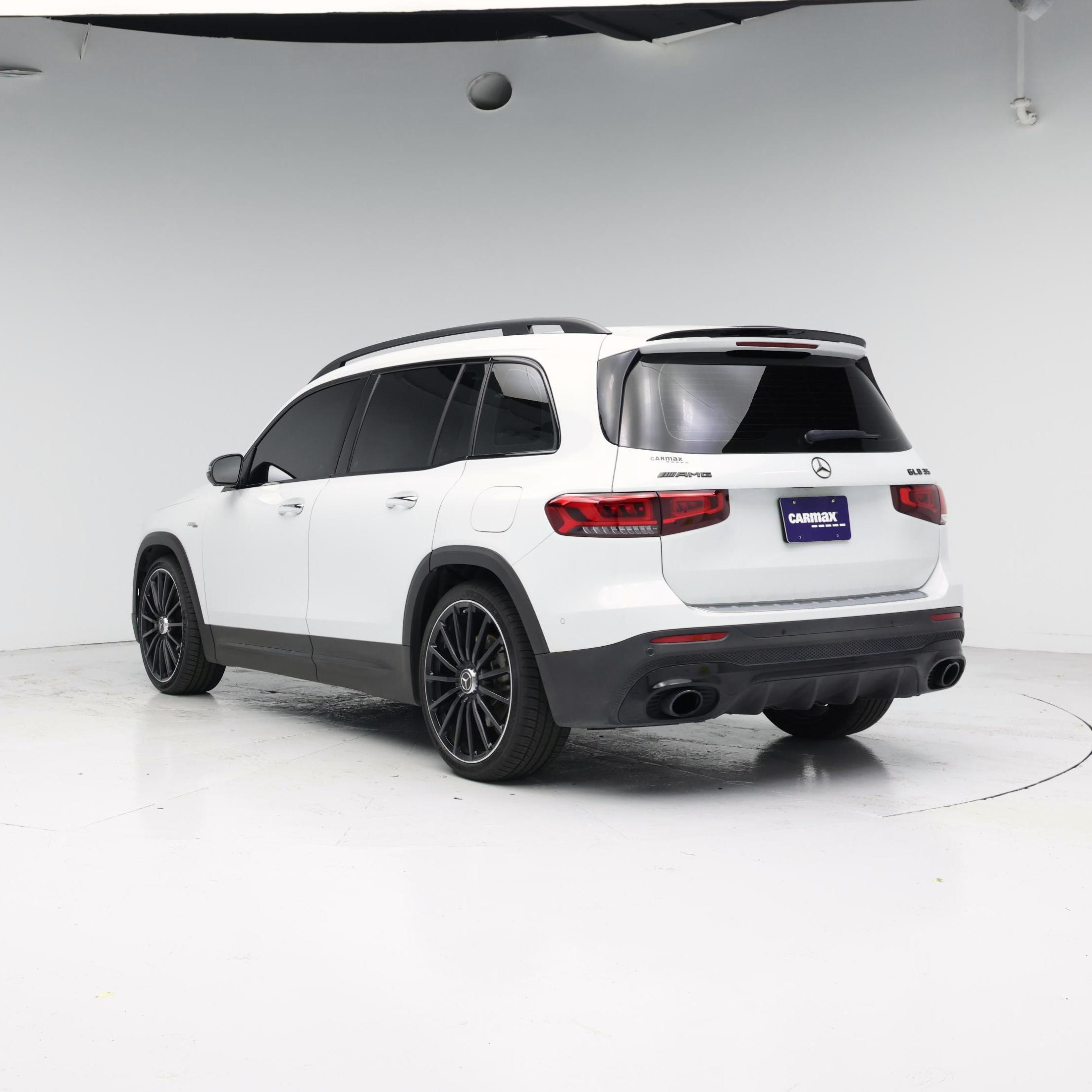 Thumbnail: 2022 Mercedes-Benz GLB - 2