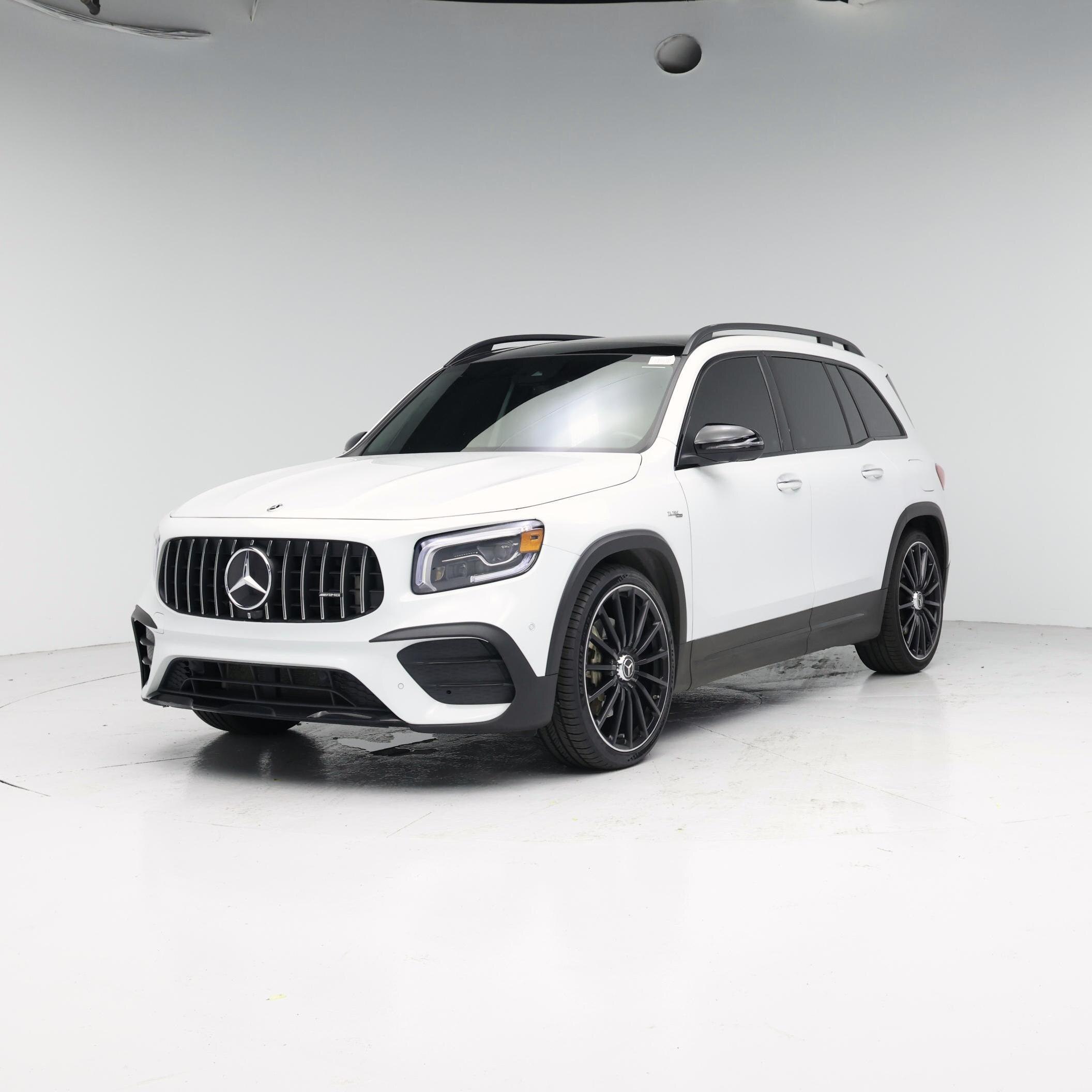 Thumbnail: 2022 Mercedes-Benz GLB - 4