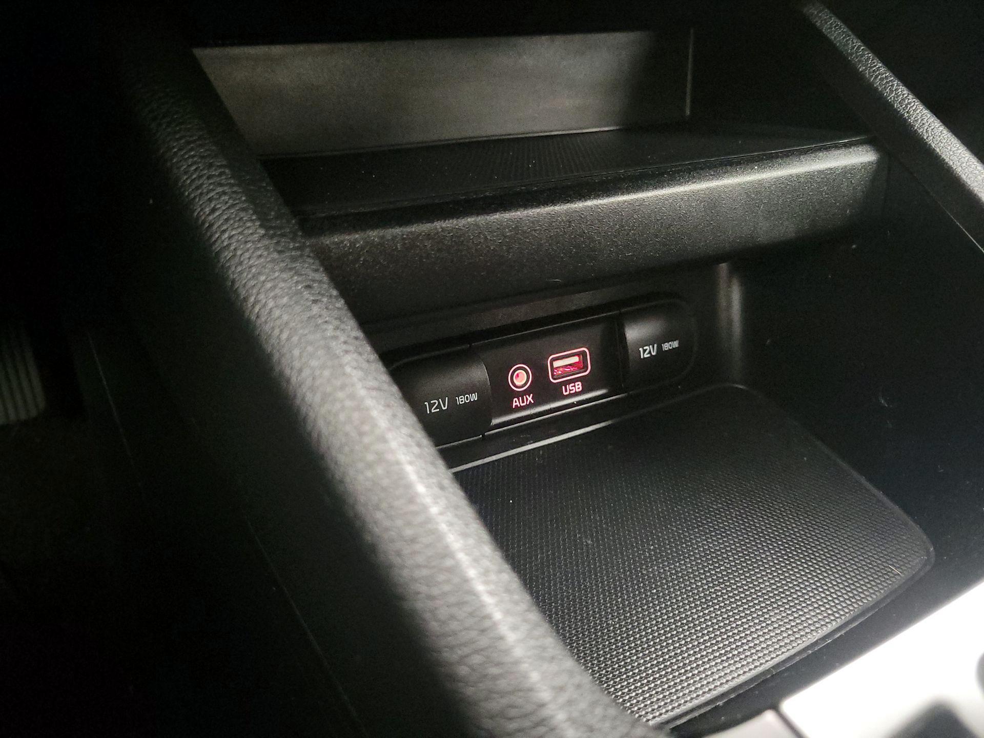 Thumbnail: 2021 Kia Forte - 18