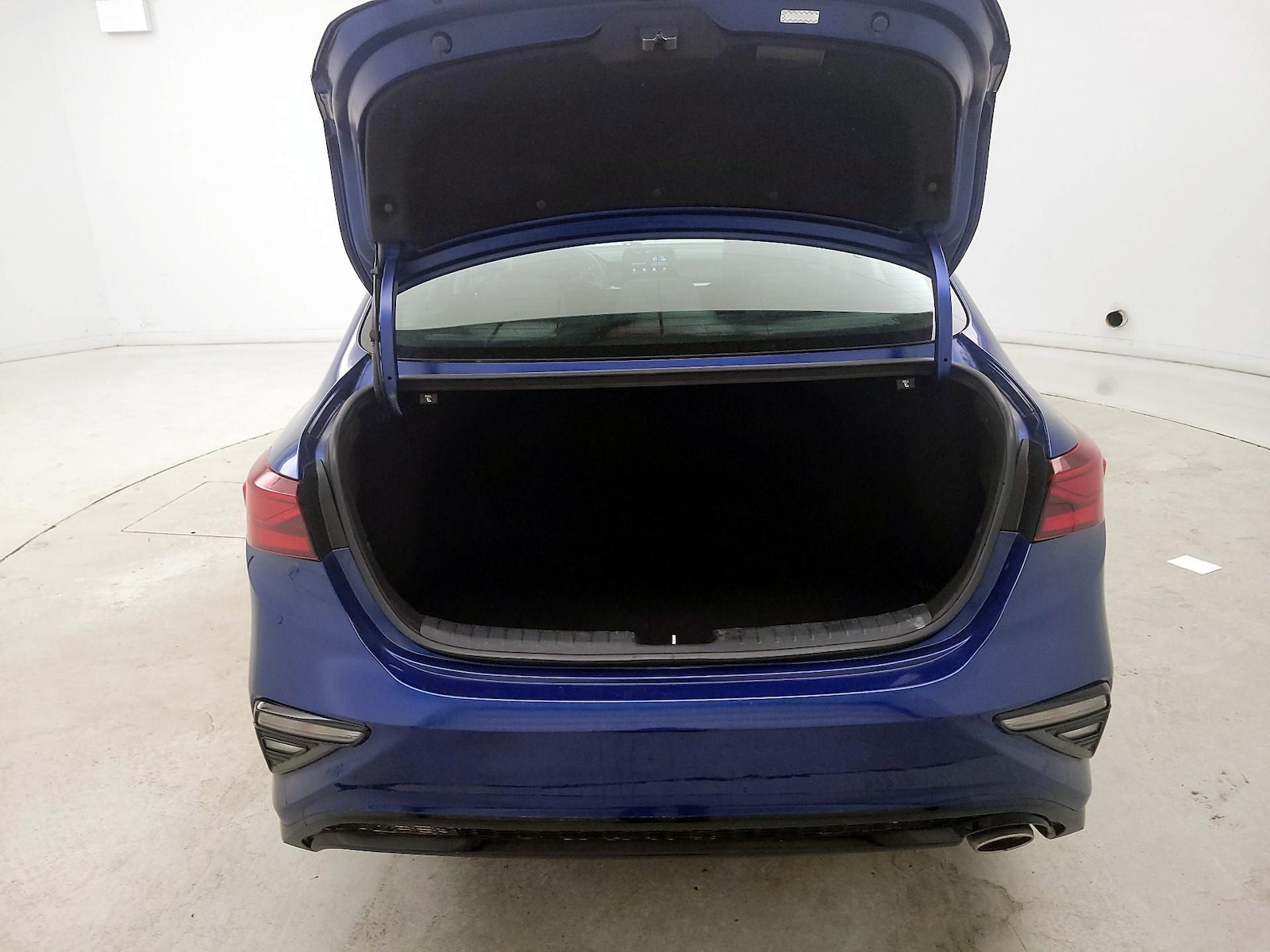 2021 Kia Forte LXS - Photo 21