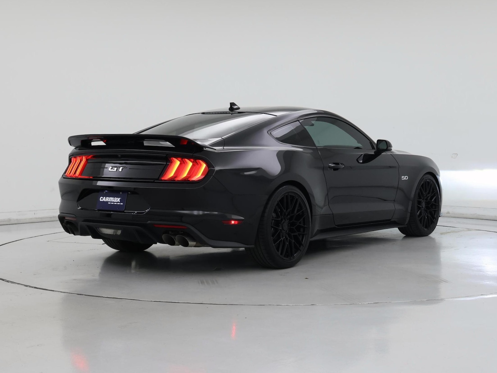 2023 Ford Mustang GT Premium - Photo 9
