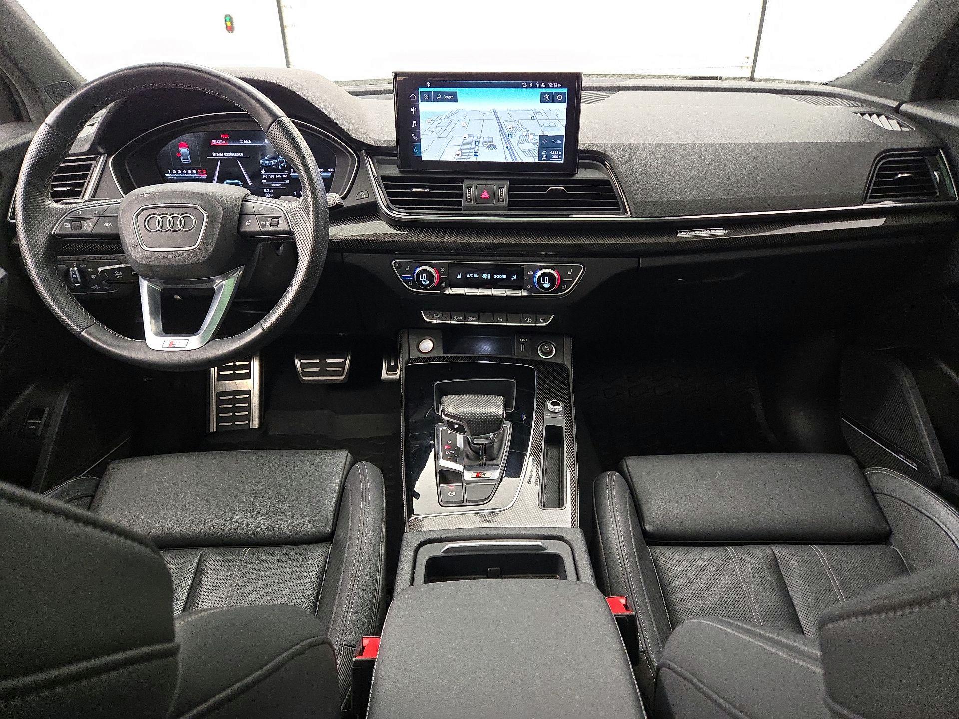 Thumbnail: 2022 Audi SQ5 - 9