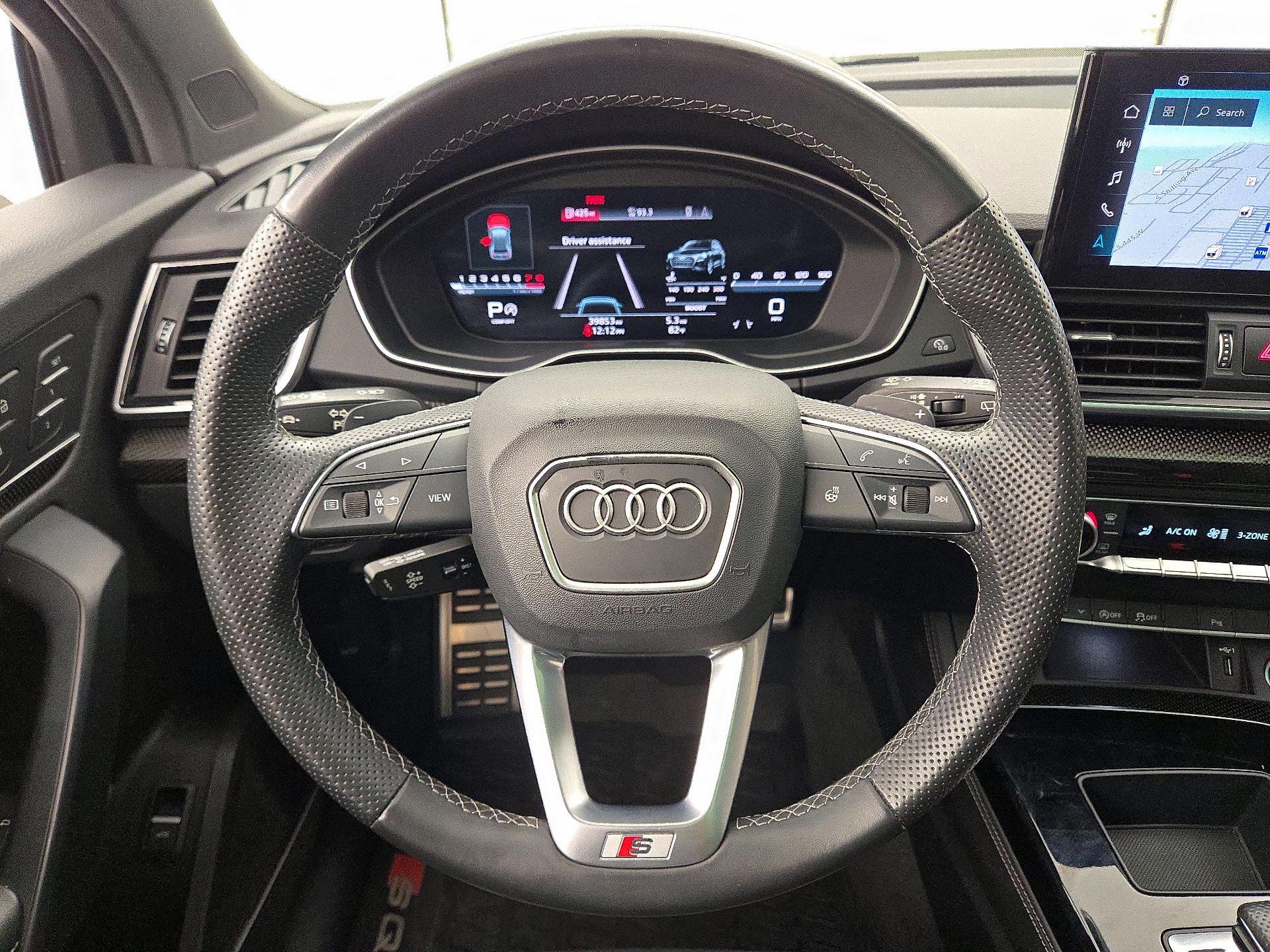 Thumbnail: 2022 Audi SQ5 - 10