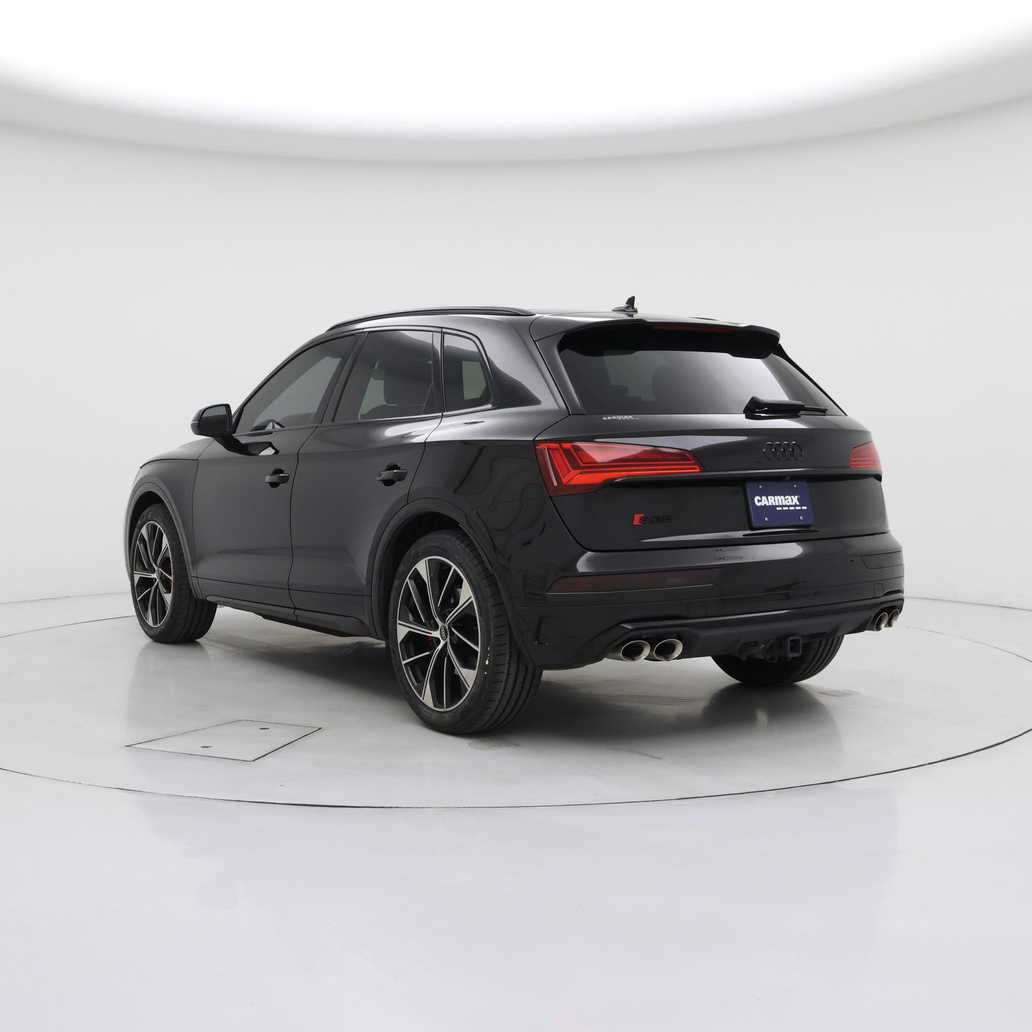Thumbnail: 2022 Audi SQ5 - 2