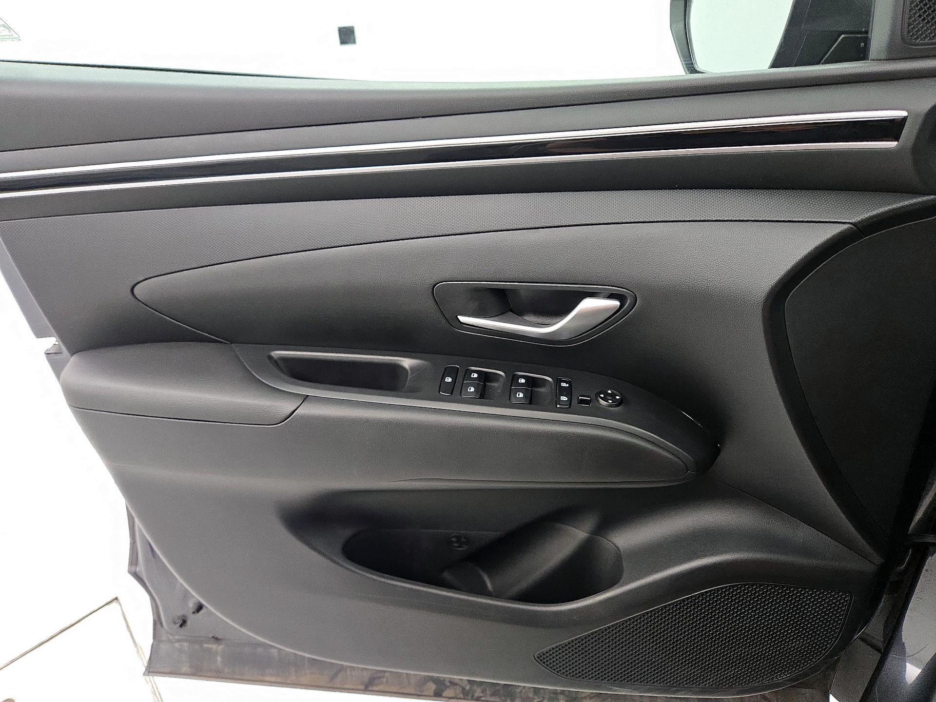 Thumbnail: 2024 Hyundai Tucson - 12