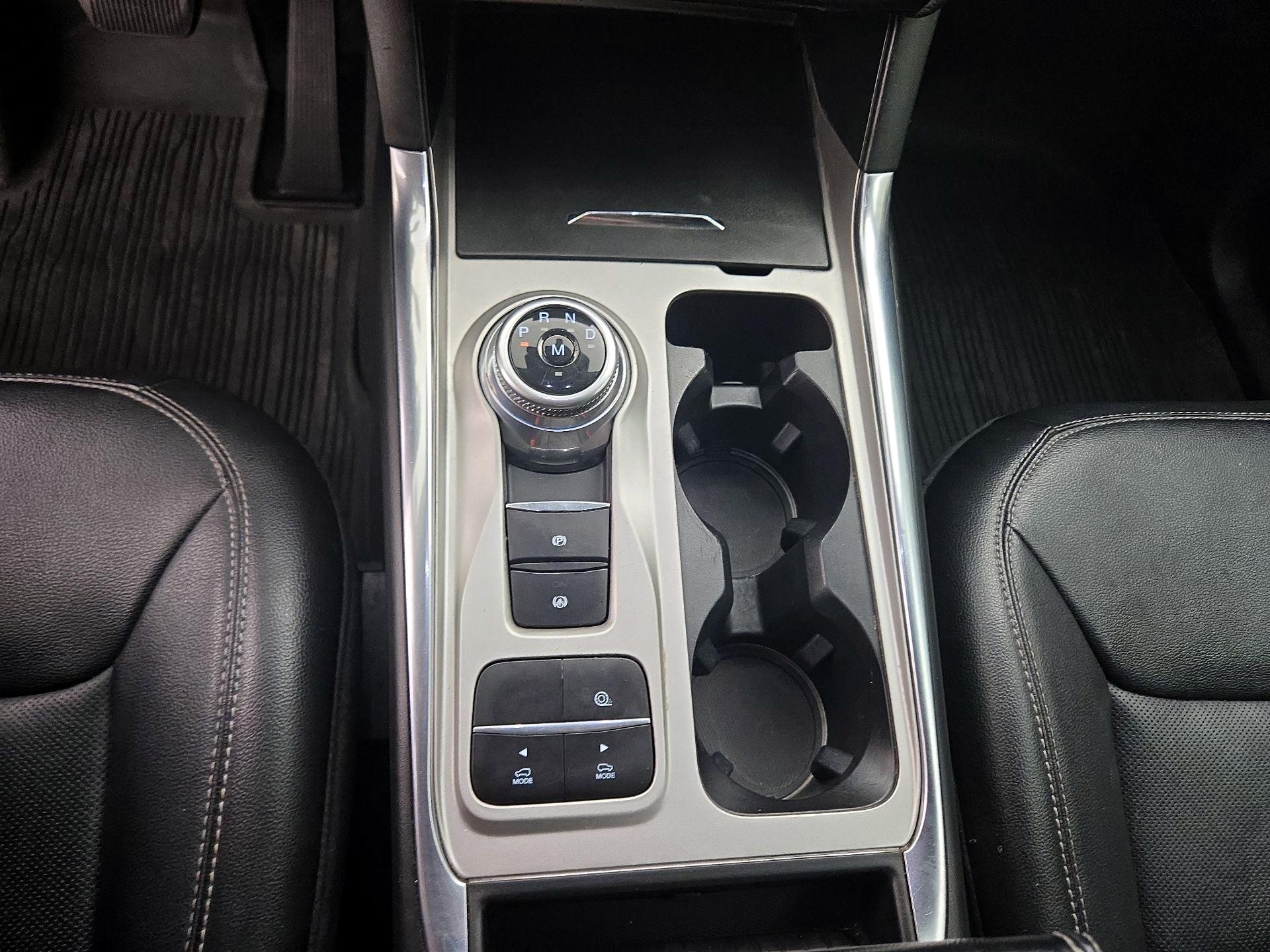 Thumbnail: 2021 Ford Explorer - 18