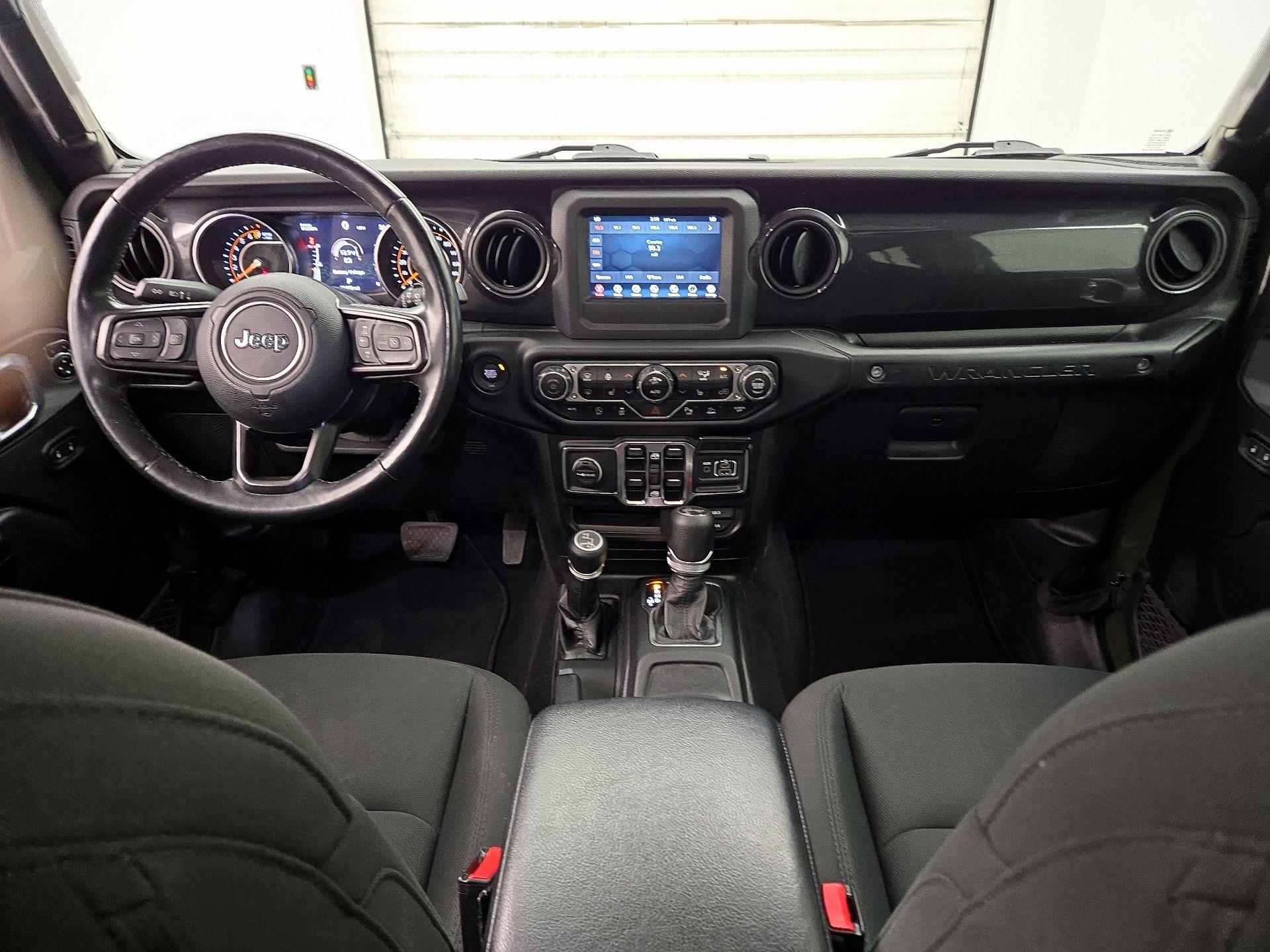 Thumbnail: 2021 Jeep Wrangler - 9