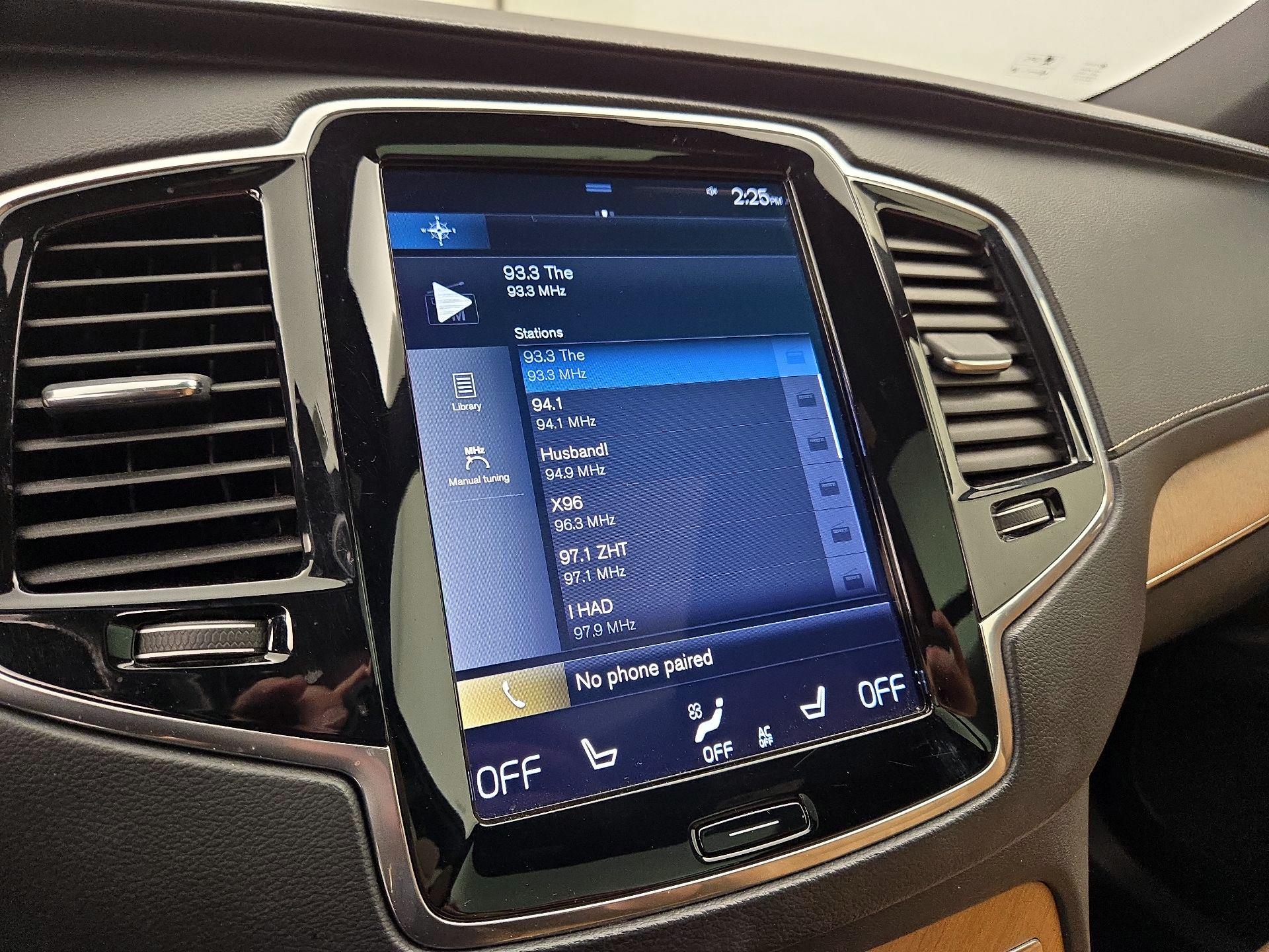 Thumbnail: 2020 Volvo XC90 - 16