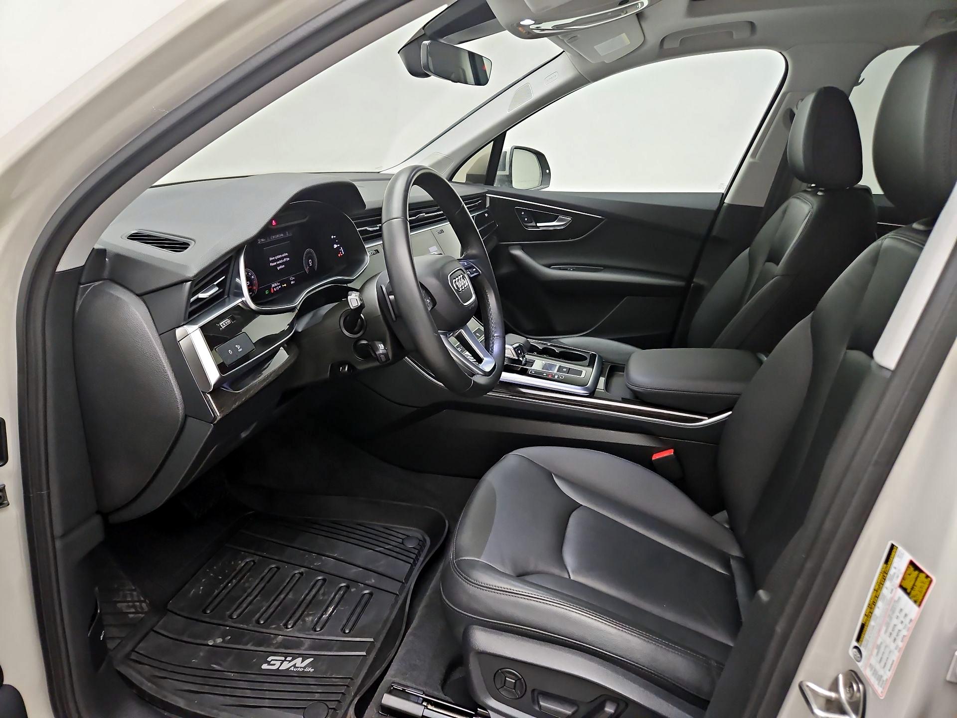 Thumbnail: 2022 Audi Q7 - 11