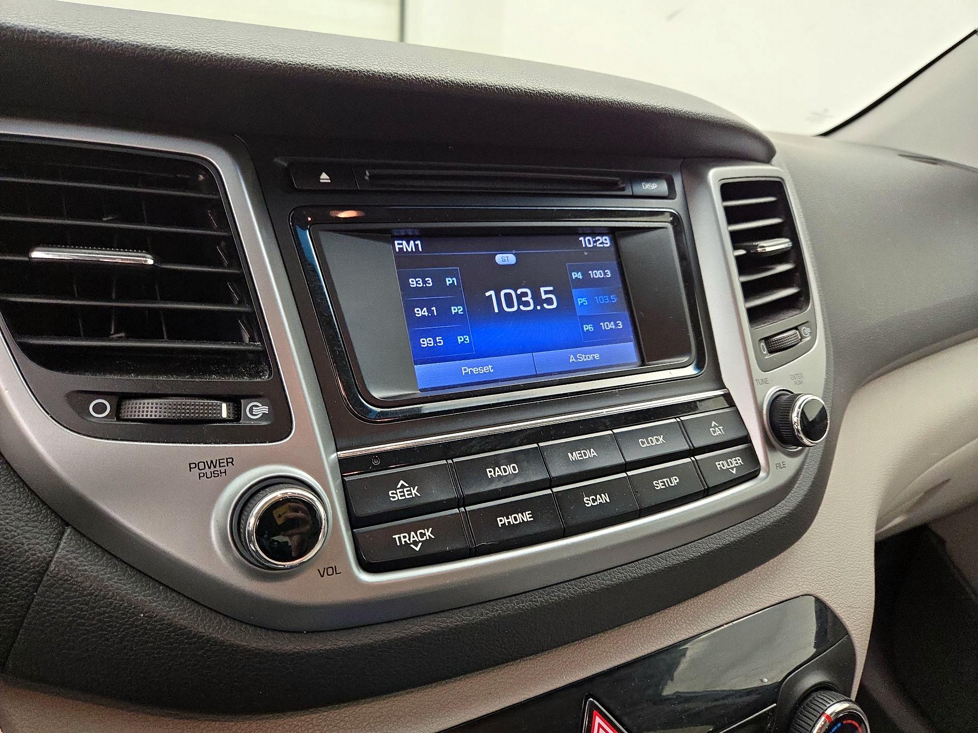 Thumbnail: 2017 Hyundai Tucson - 15