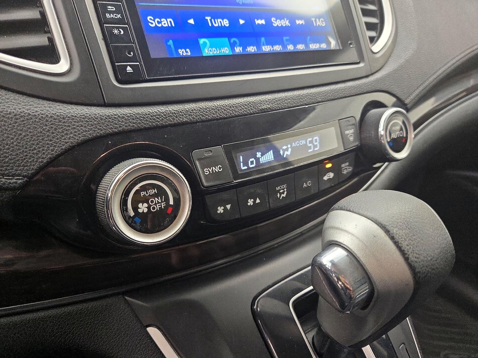2016 Honda CR-V Touring - Photo 18