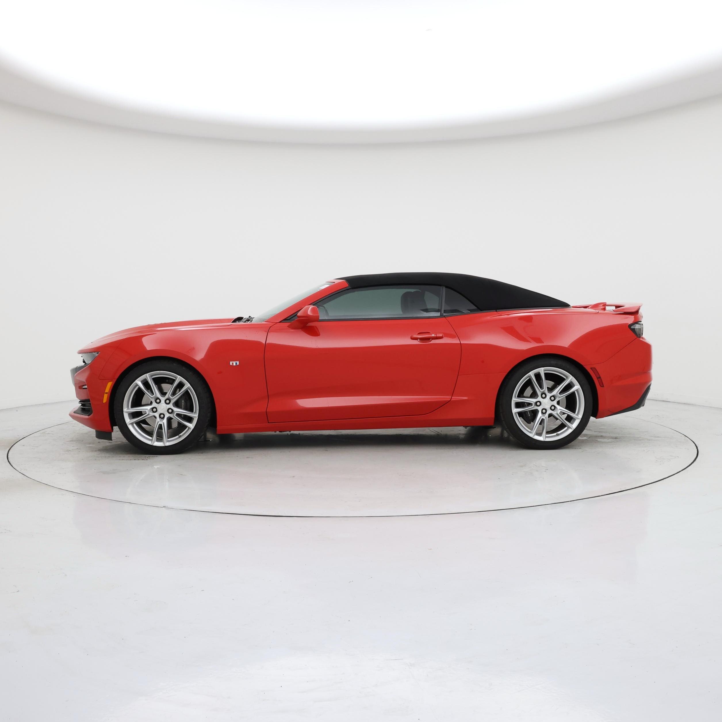 Thumbnail: 2019 Chevrolet Camaro - 3