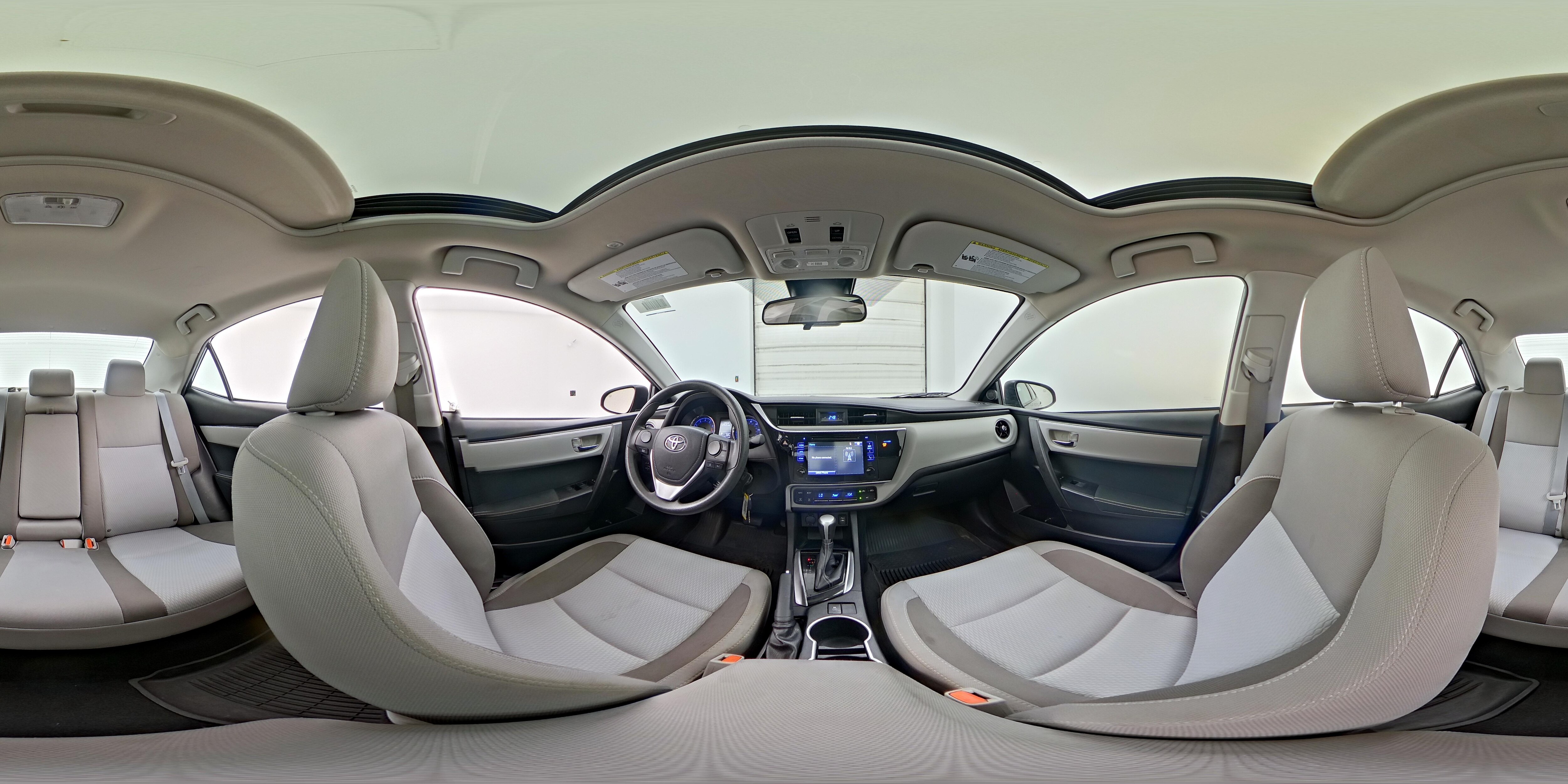 2018 Toyota Corolla LE - Photo 25