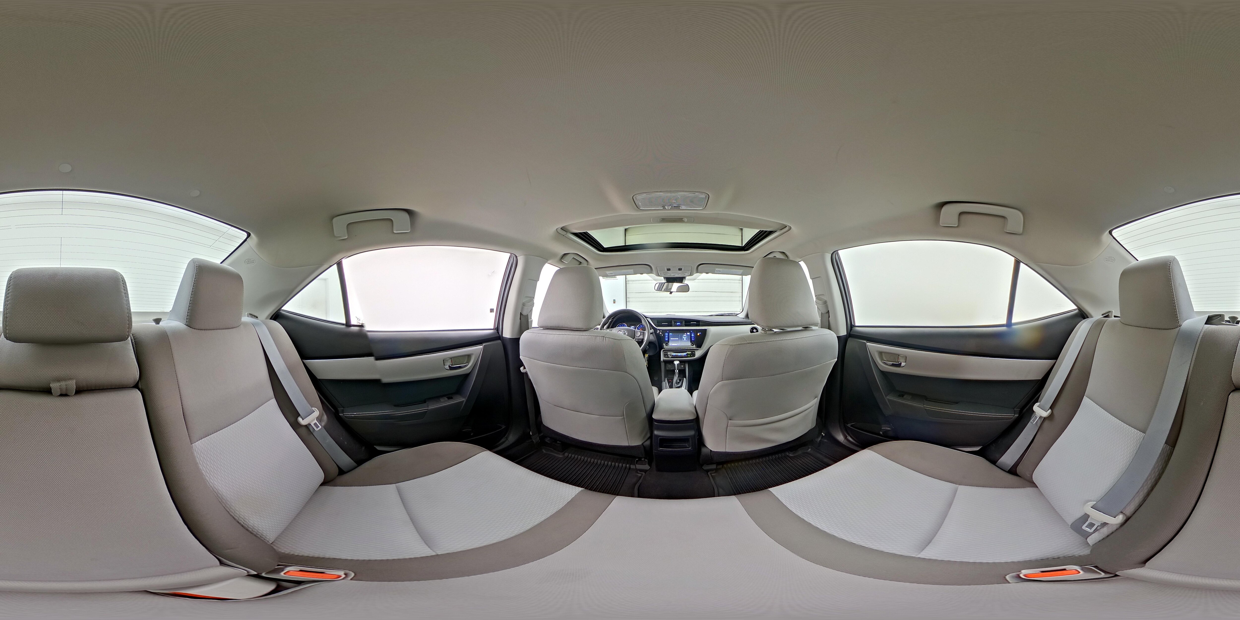 2018 Toyota Corolla LE - Photo 26
