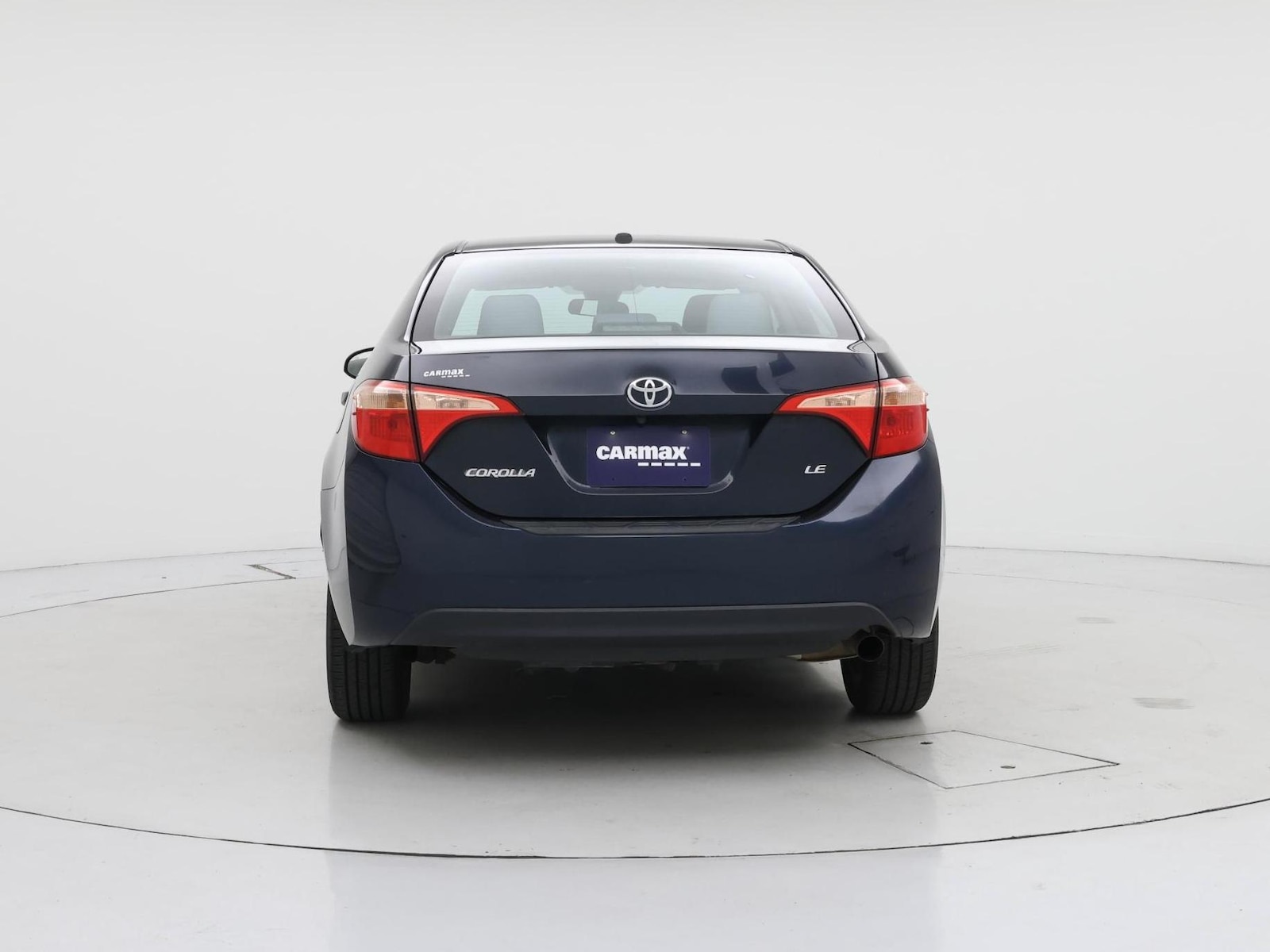 2018 Toyota Corolla LE - Photo 7