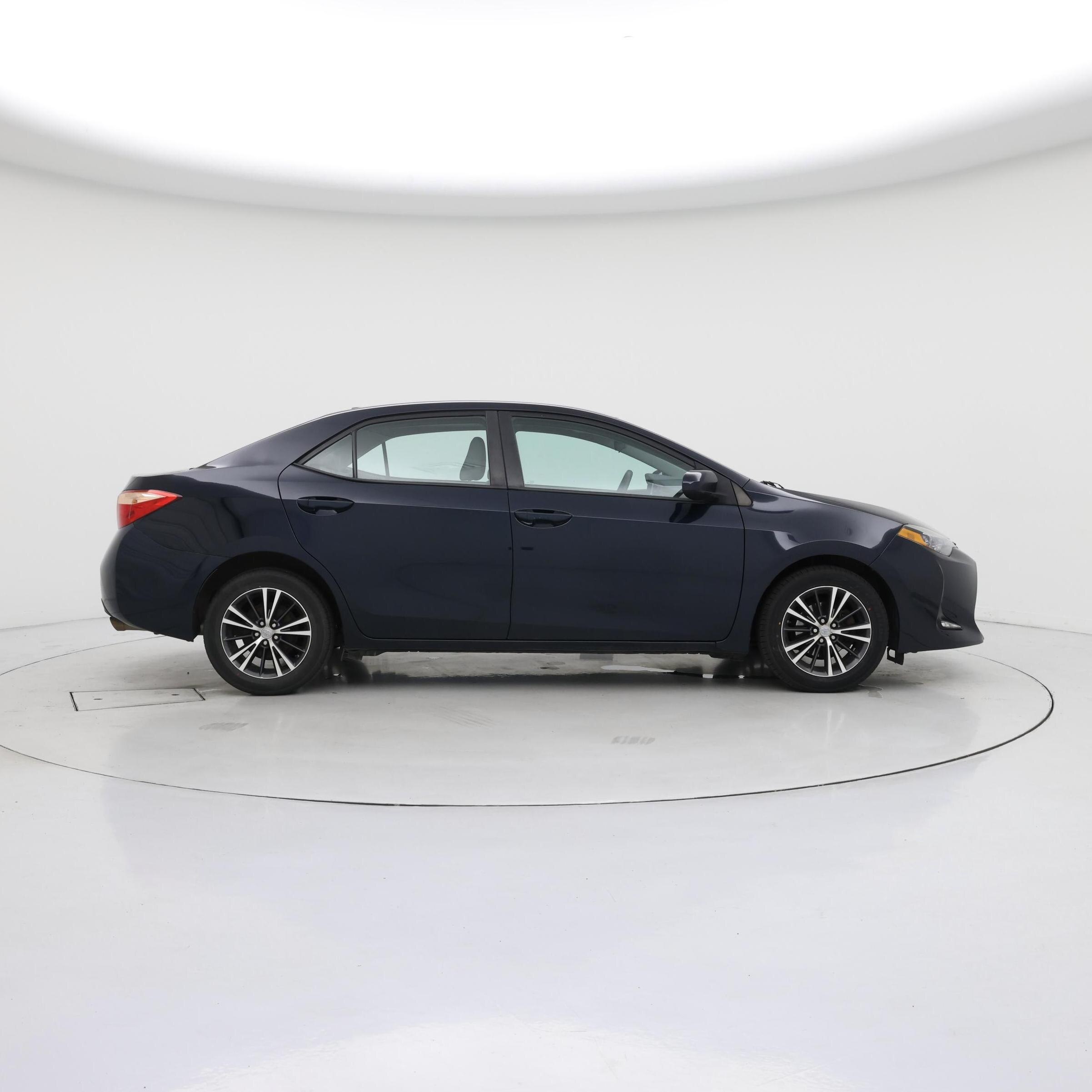 Thumbnail: 2018 Toyota Corolla - 7