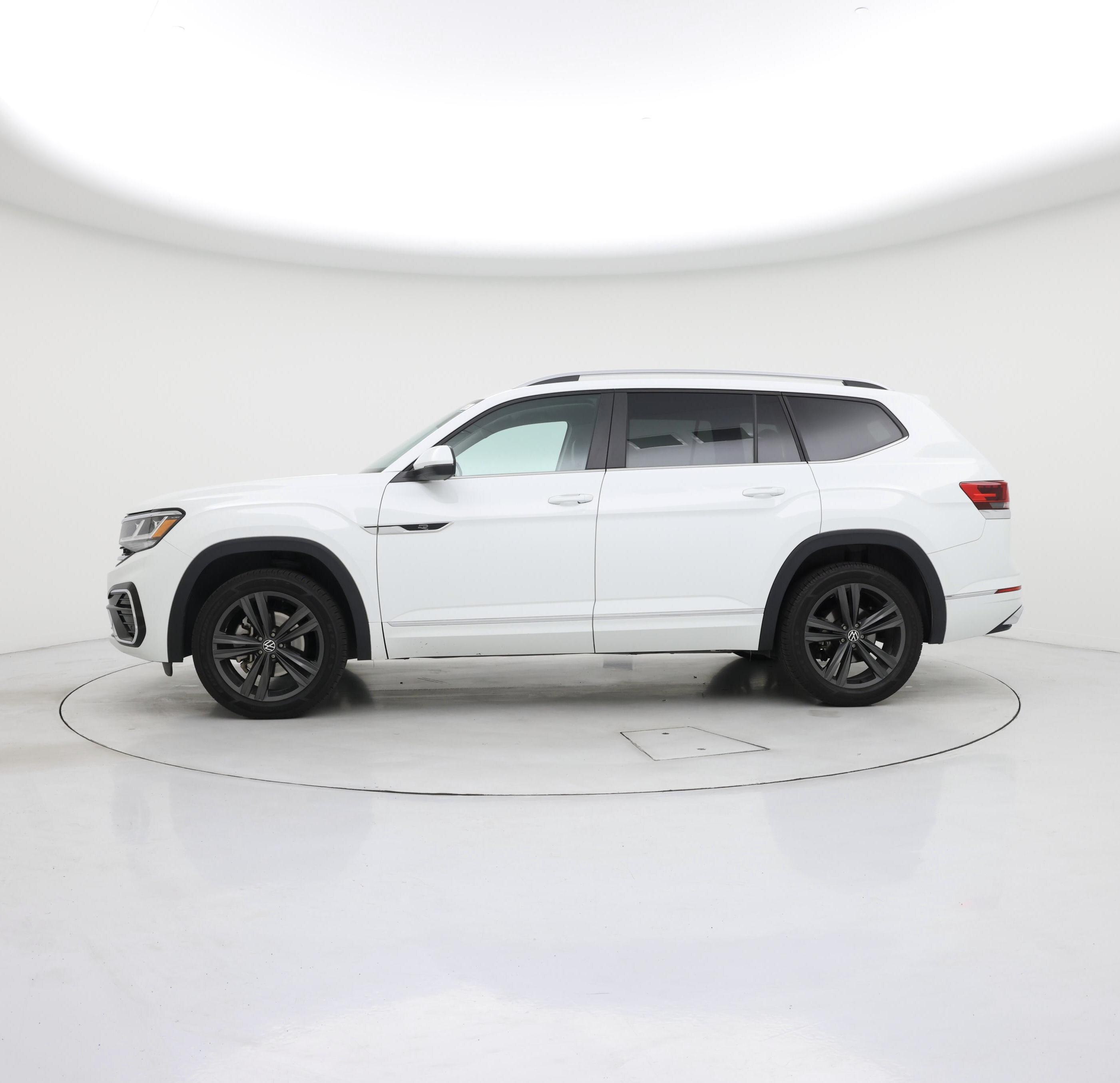 Thumbnail: 2022 Volkswagen Atlas - 3