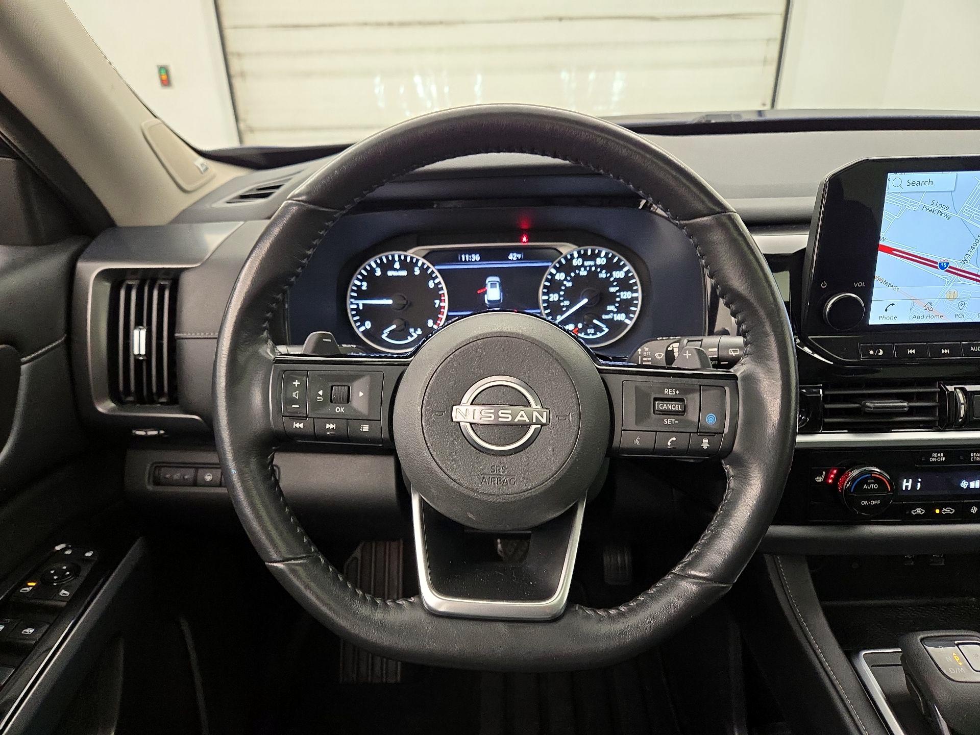 Thumbnail: 2022 Nissan Pathfinder - 10