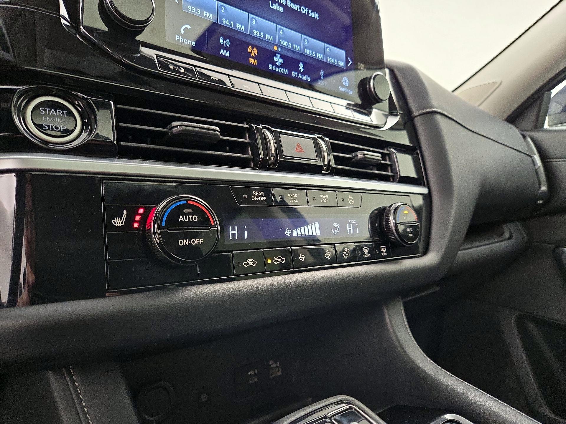 Thumbnail: 2022 Nissan Pathfinder - 17