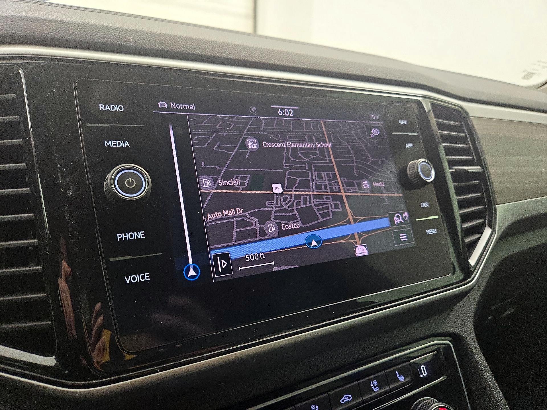 Thumbnail: 2021 Volkswagen Atlas - 14