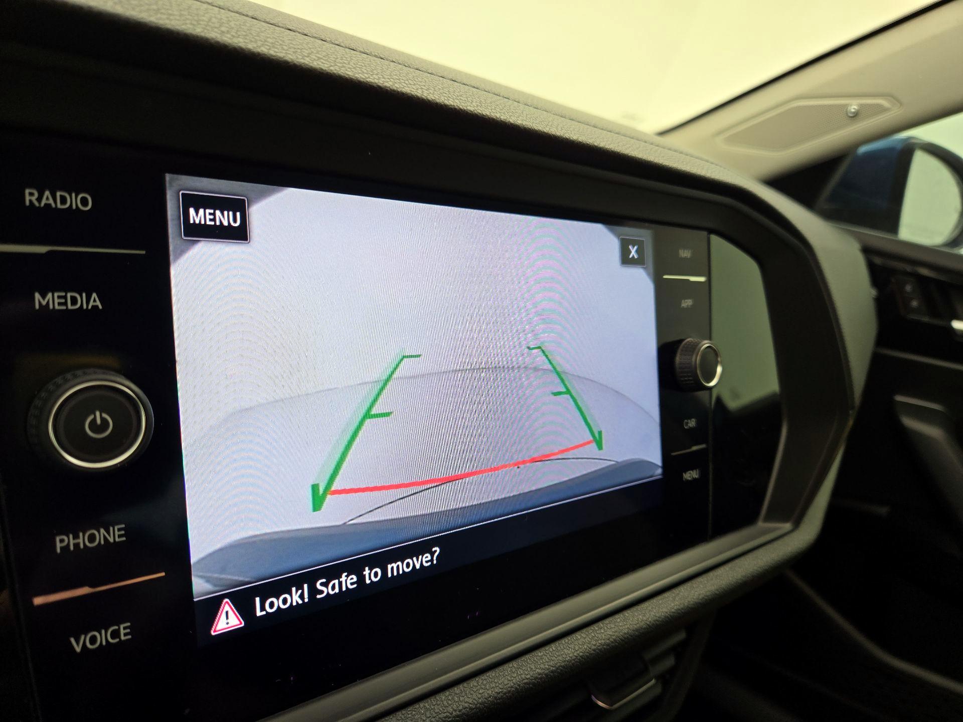 Thumbnail: 2019 Volkswagen Jetta - 15