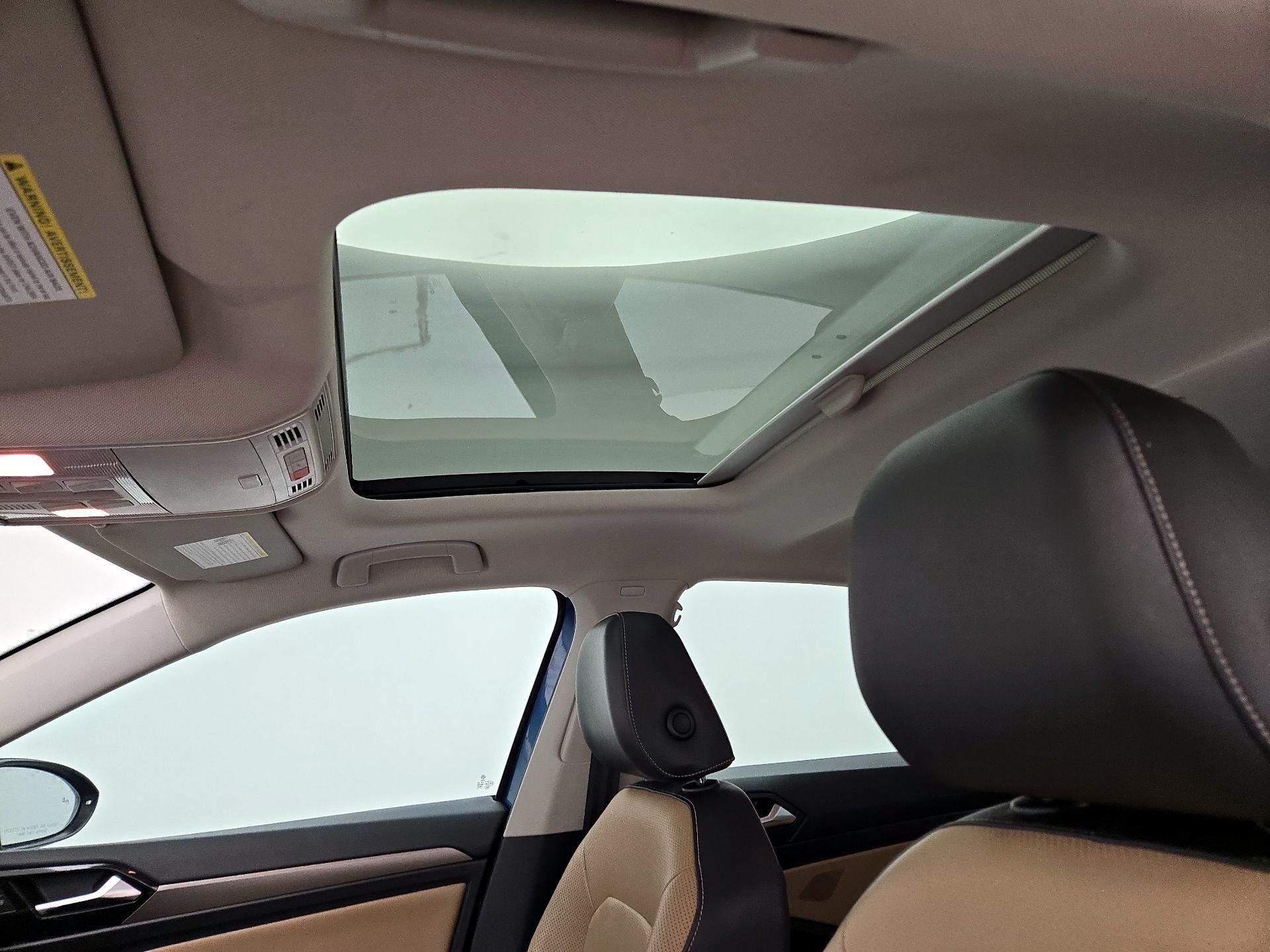 Thumbnail: 2019 Volkswagen Jetta - 20