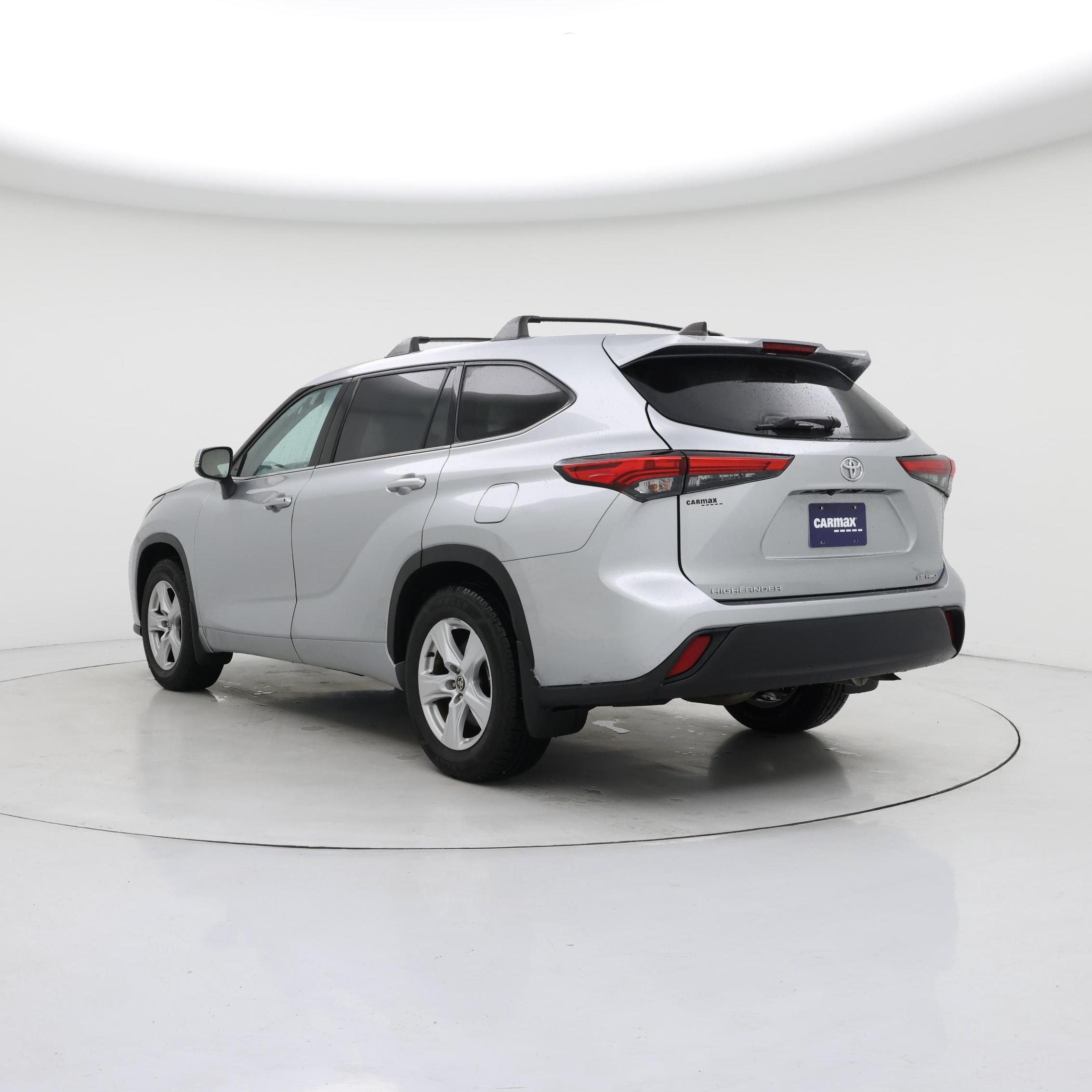 Thumbnail: 2022 Toyota Highlander - 2