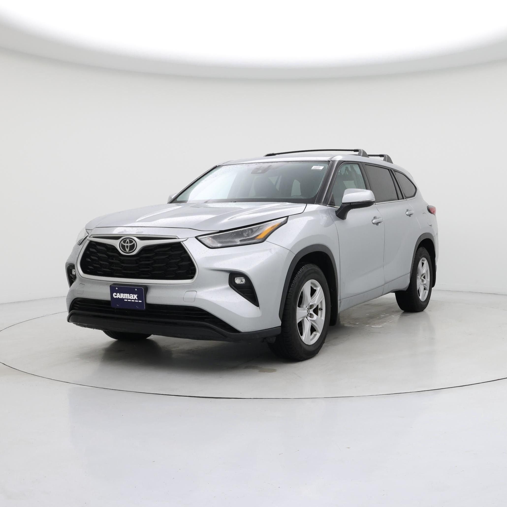 Thumbnail: 2022 Toyota Highlander - 4