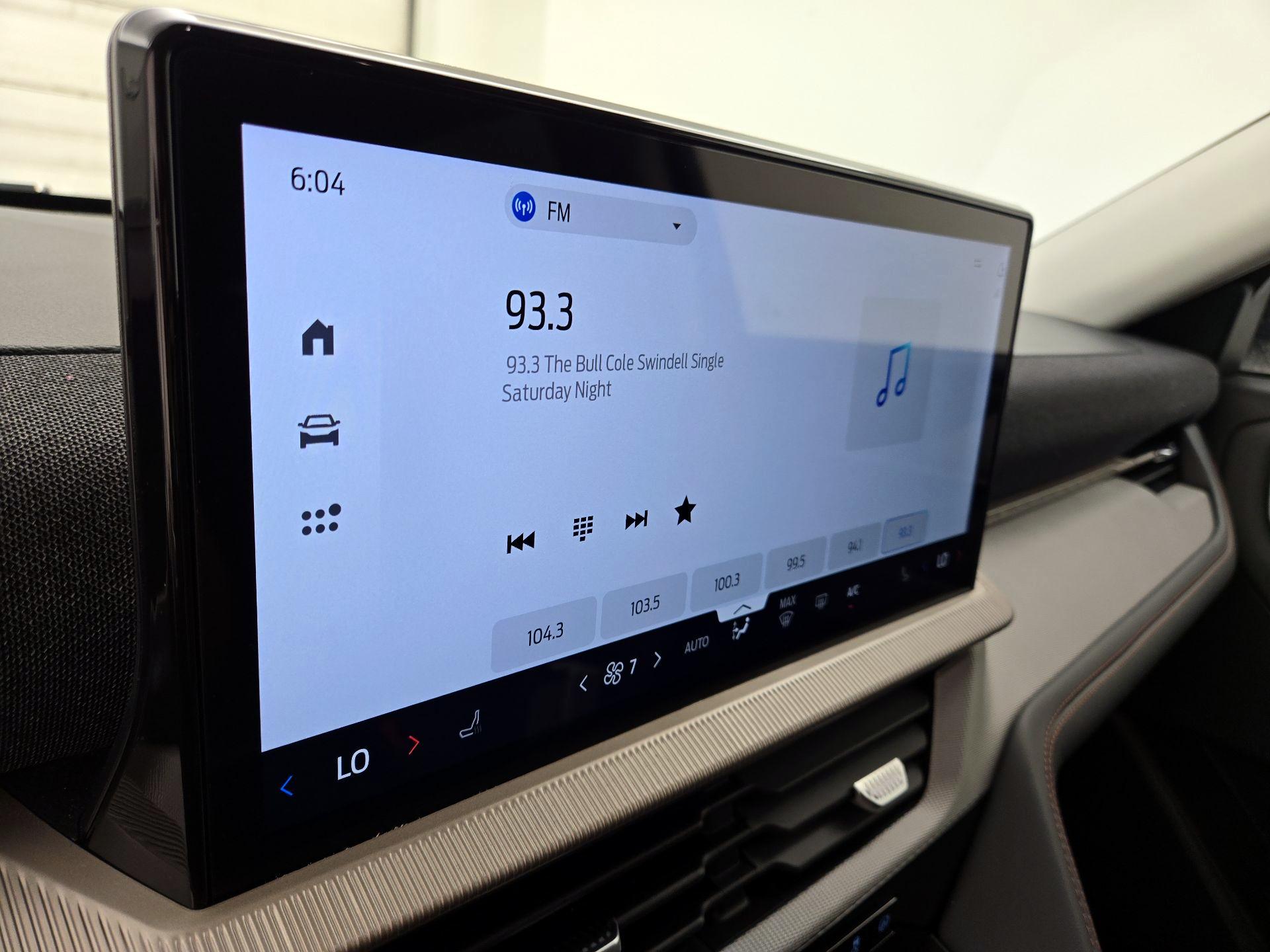 Thumbnail: 2025 Ford Explorer - 15