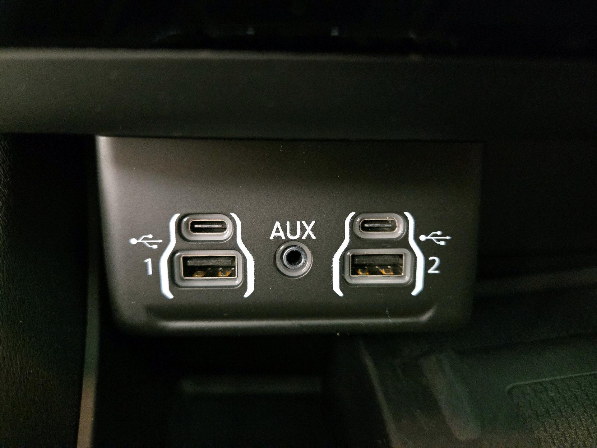 Thumbnail: 2021 Dodge Durango - 19