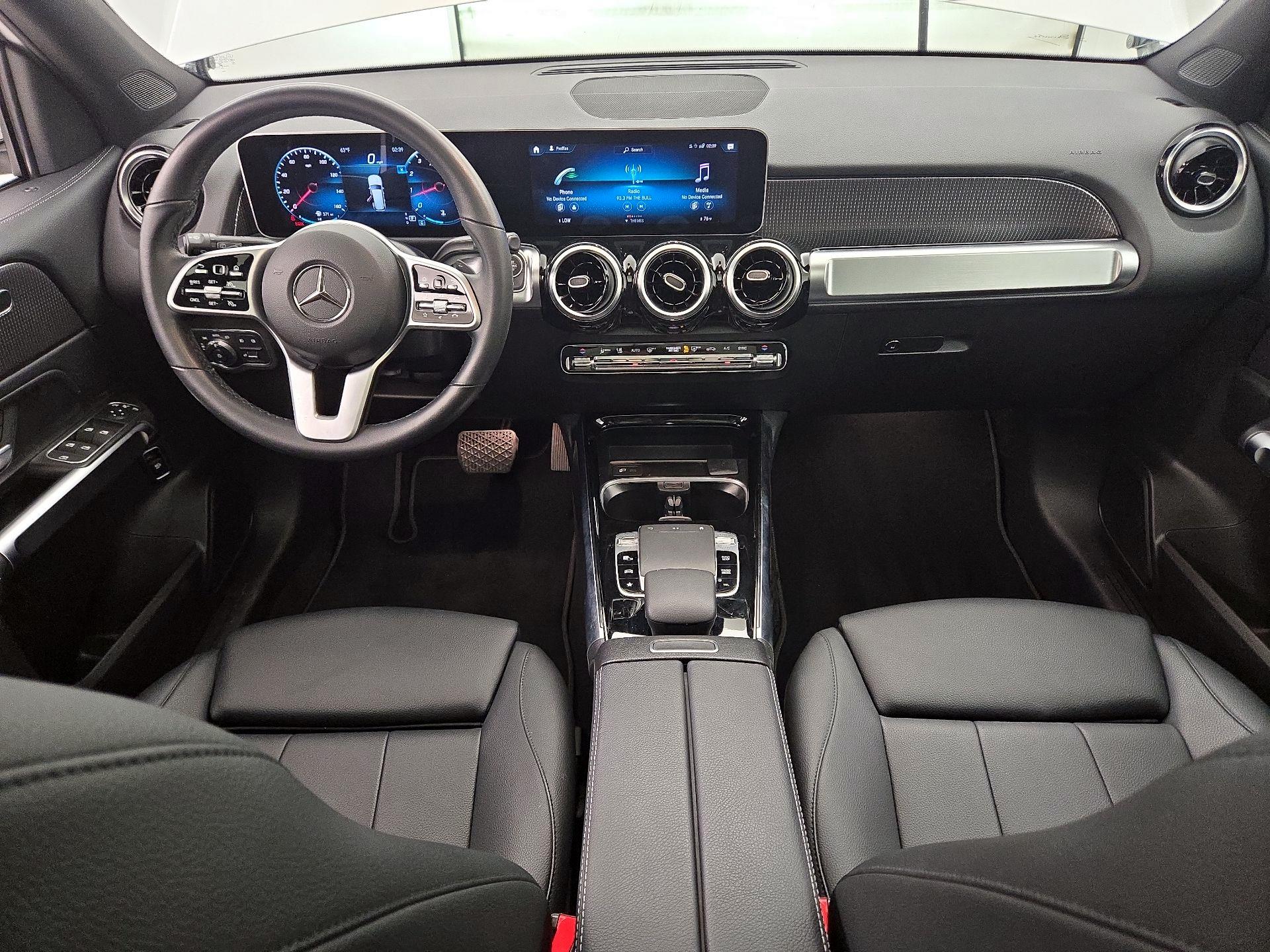 Thumbnail: 2020 Mercedes-Benz GLB - 9