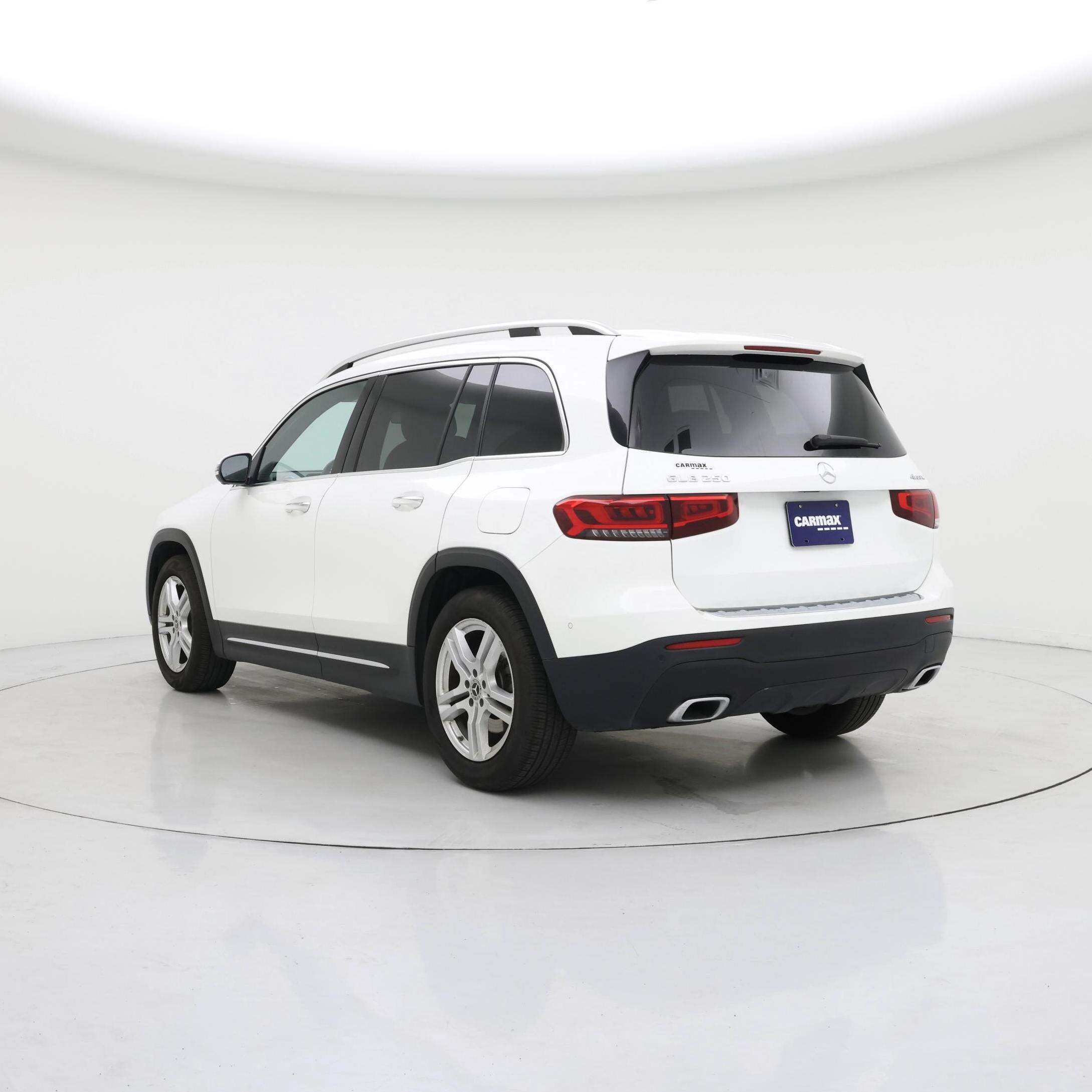 Thumbnail: 2020 Mercedes-Benz GLB - 2